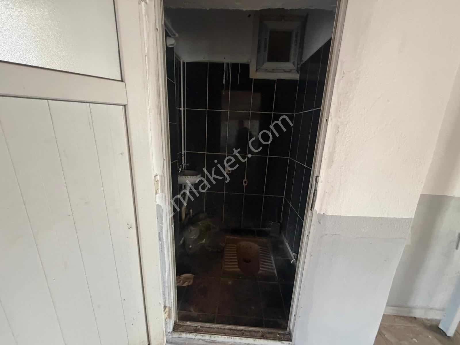 Önlü'den Mehmet Akif'de 450m2 İki Katlı Kullanışlı İş Hanı - Görsel 11