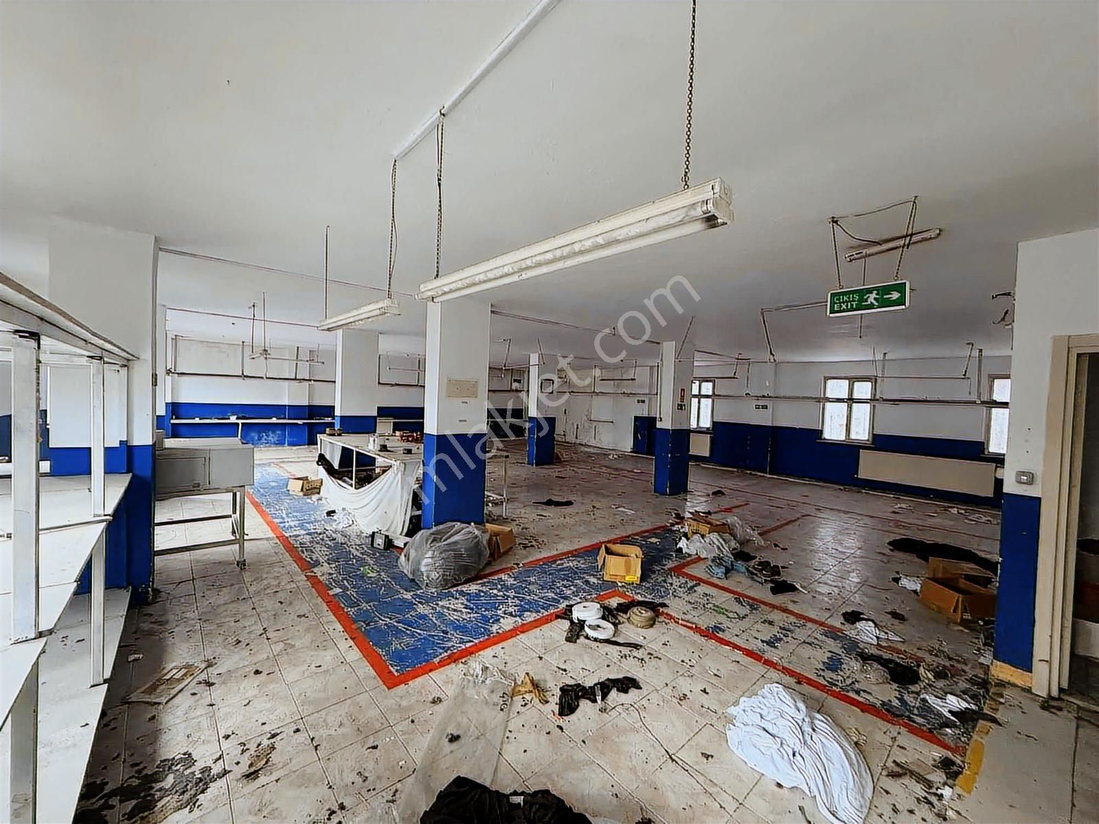 Önlü'den Mehmet Akif'de 450m2 İki Katlı Kullanışlı İş Hanı - Görsel 29