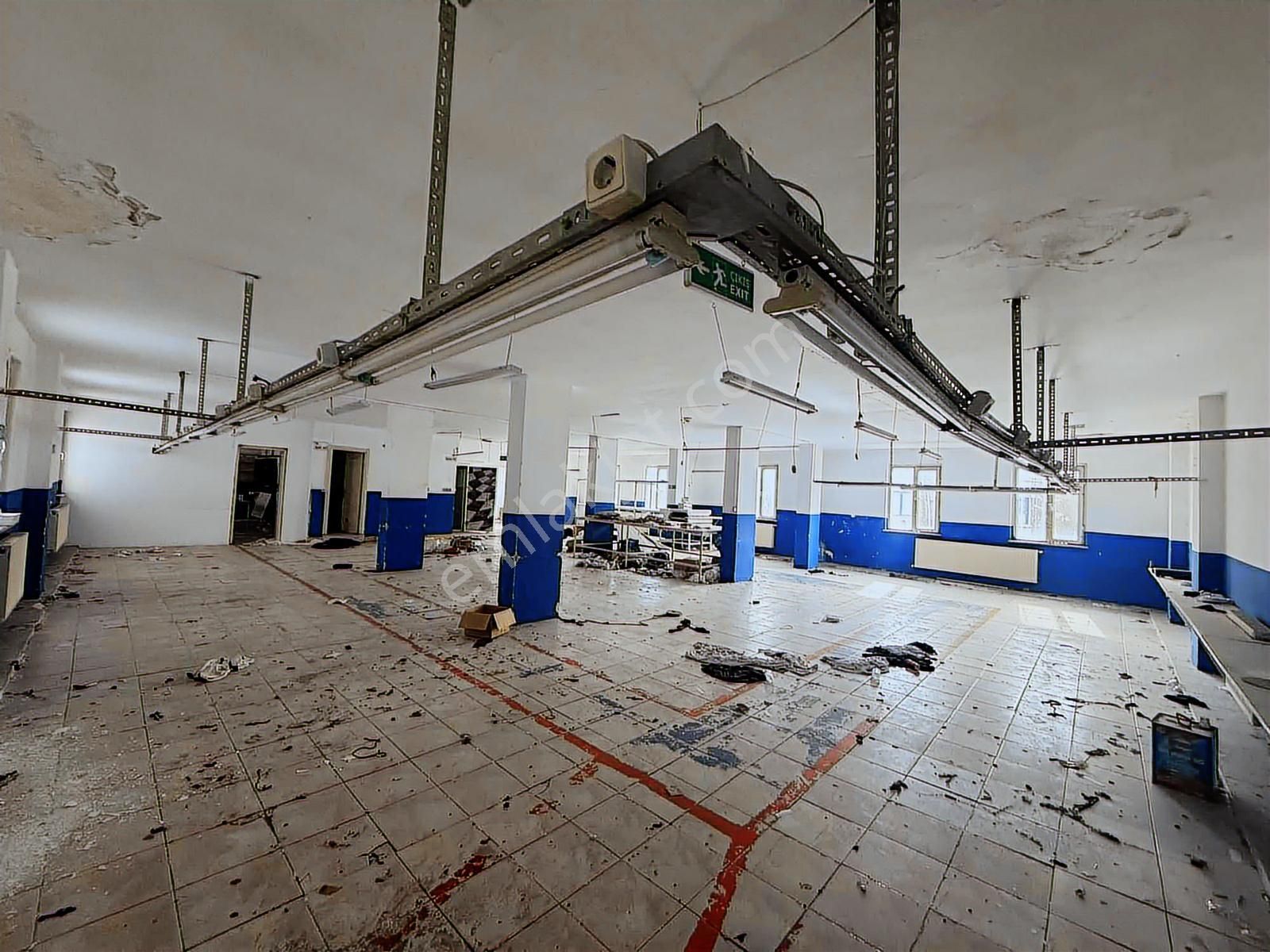 Önlü'den Mehmet Akif'de 450m2 İki Katlı Kullanışlı İş Hanı - Görsel 19