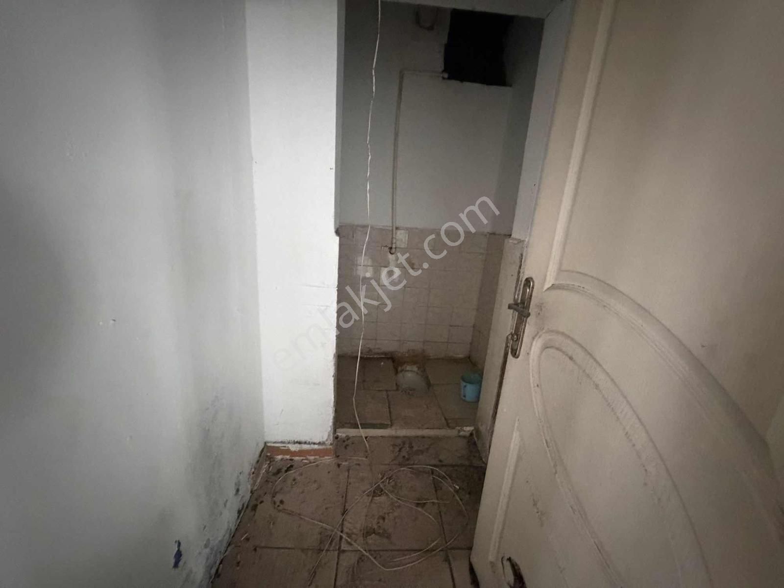 Önlü'den Mehmet Akif'de 450m2 İki Katlı Kullanışlı İş Hanı - Görsel 16