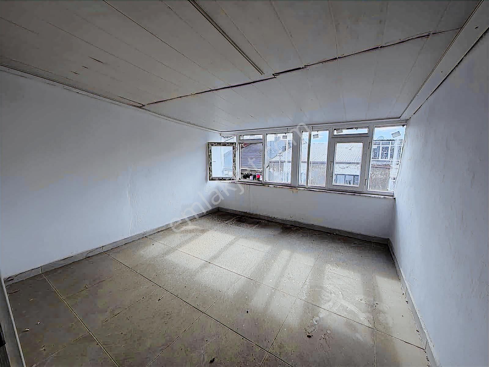 Önlü'den Mehmet Akif'de 450m2 İki Katlı Kullanışlı İş Hanı - Görsel 33