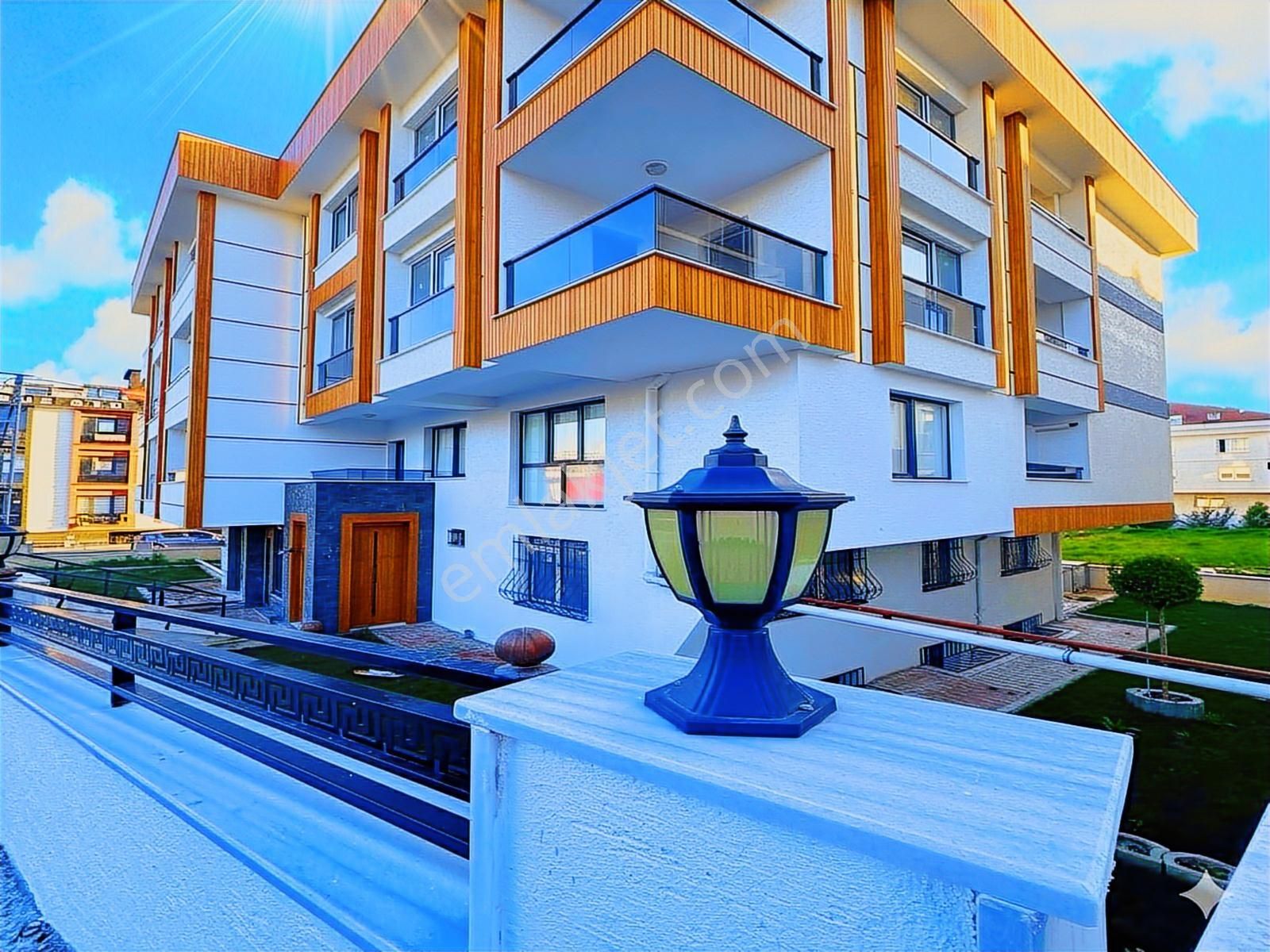 [güzel City] Ön Cepheli Giyinme Odalı+çift Balkonlu Geniş Daire - Görsel 2