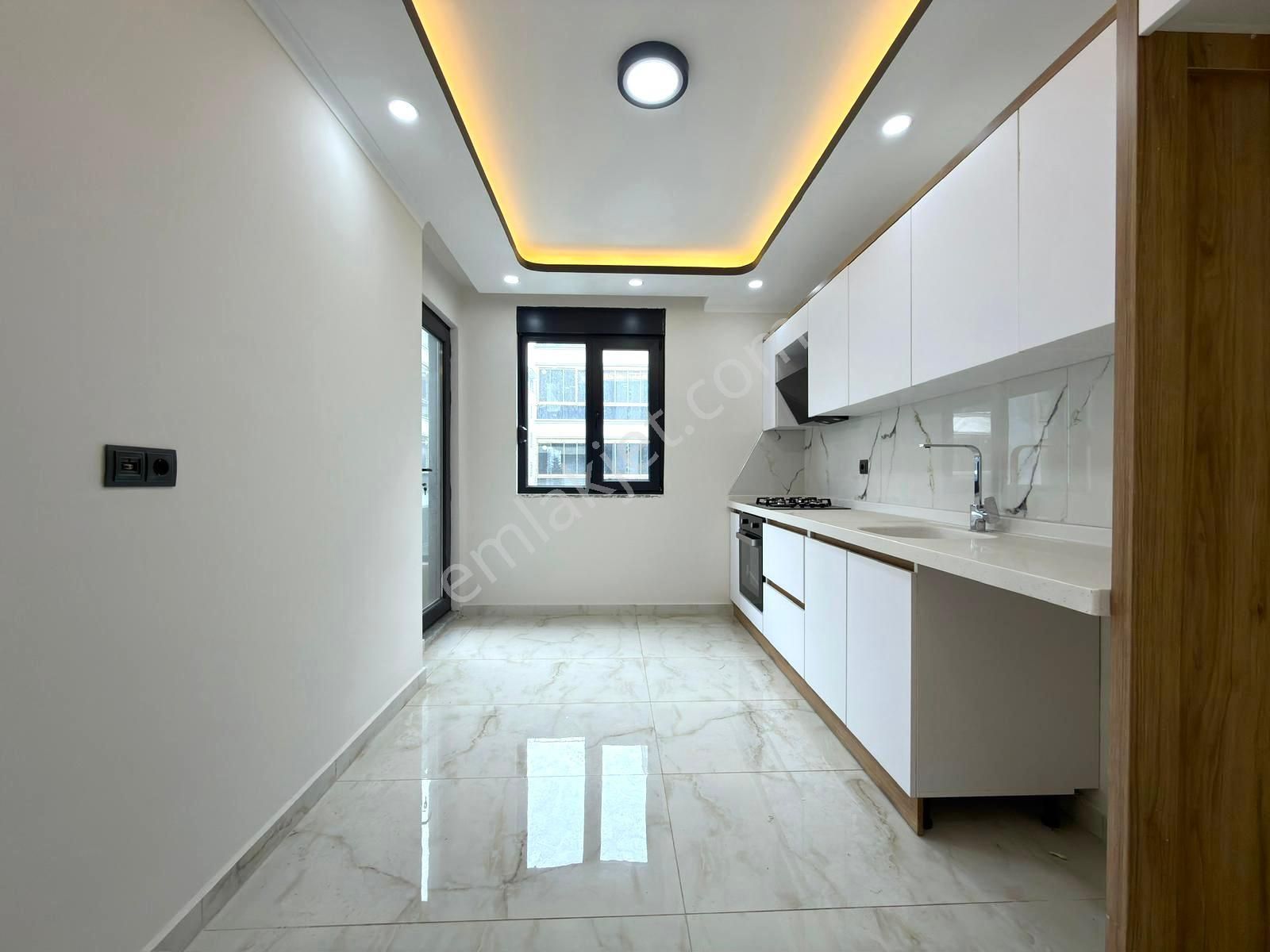 🏡 Referans'tan Altınkum'da Ön Cephe Ebeveyn Banyolu Ara Kat 2+1 Daire - Görsel 21