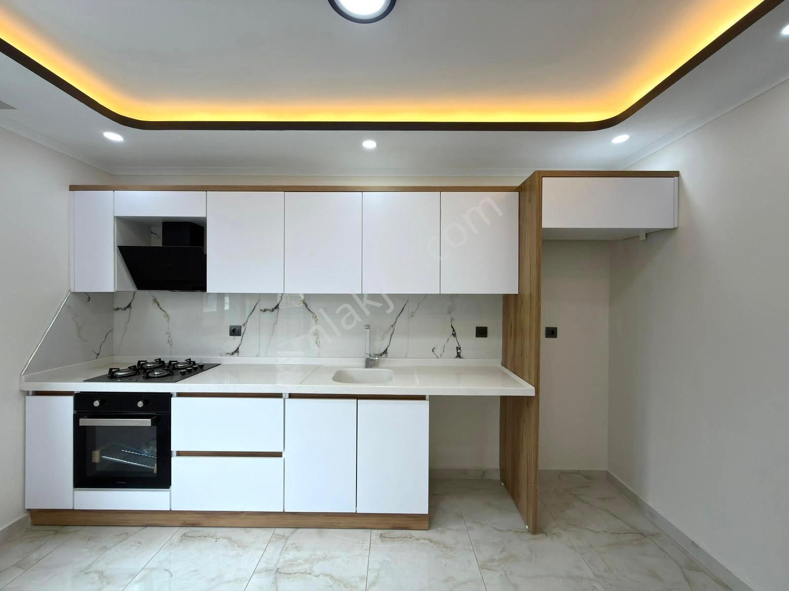 🏡 Referans'tan Altınkum'da Ön Cephe Ebeveyn Banyolu Ara Kat 2+1 Daire - Görsel 7