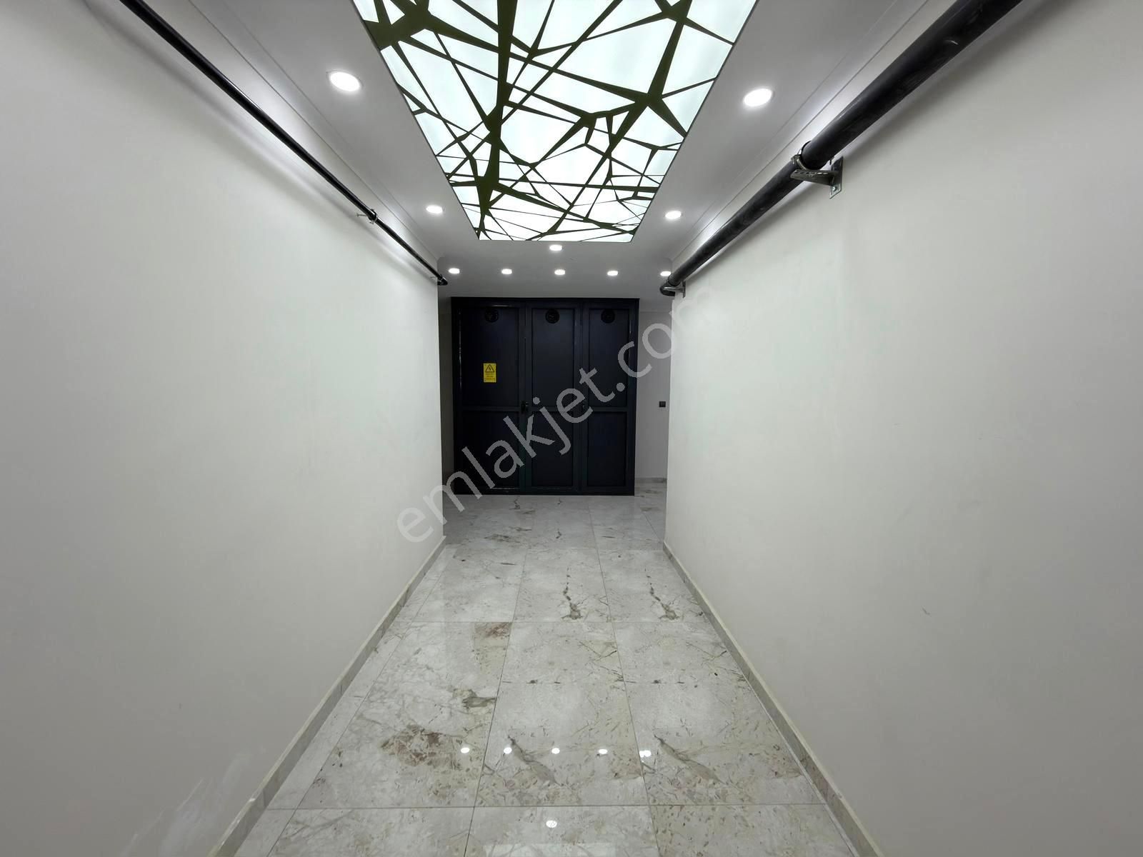 🏡 Referans'tan Altınkum'da Ön Cephe Ebeveyn Banyolu Ara Kat 2+1 Daire - Görsel 29