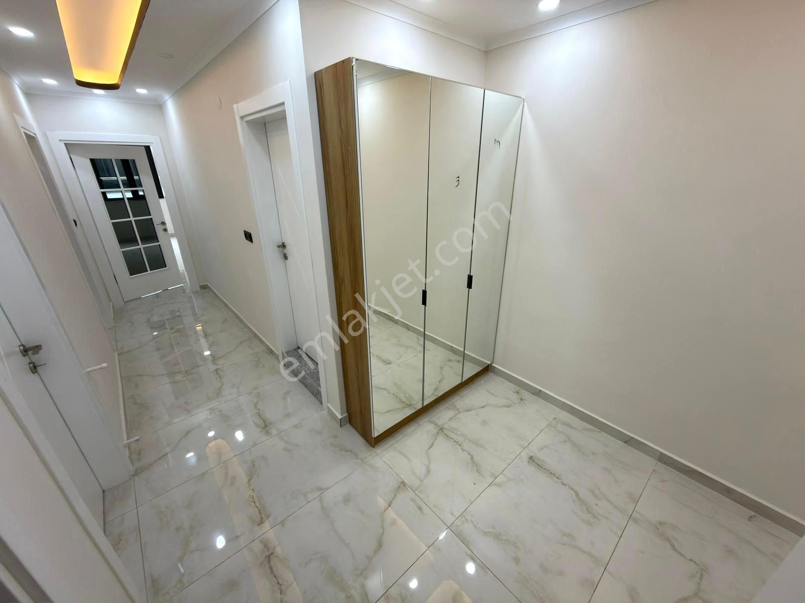 🏡 Referans'tan Altınkum'da Ön Cephe Ebeveyn Banyolu Ara Kat 2+1 Daire - Görsel 6