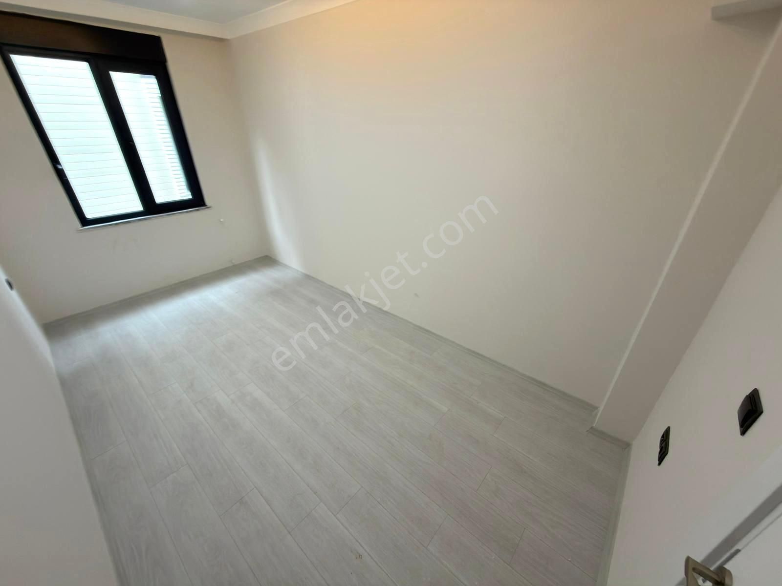 🏡 Referans'tan Altınkum'da Ön Cephe Ebeveyn Banyolu Ara Kat 2+1 Daire - Görsel 3