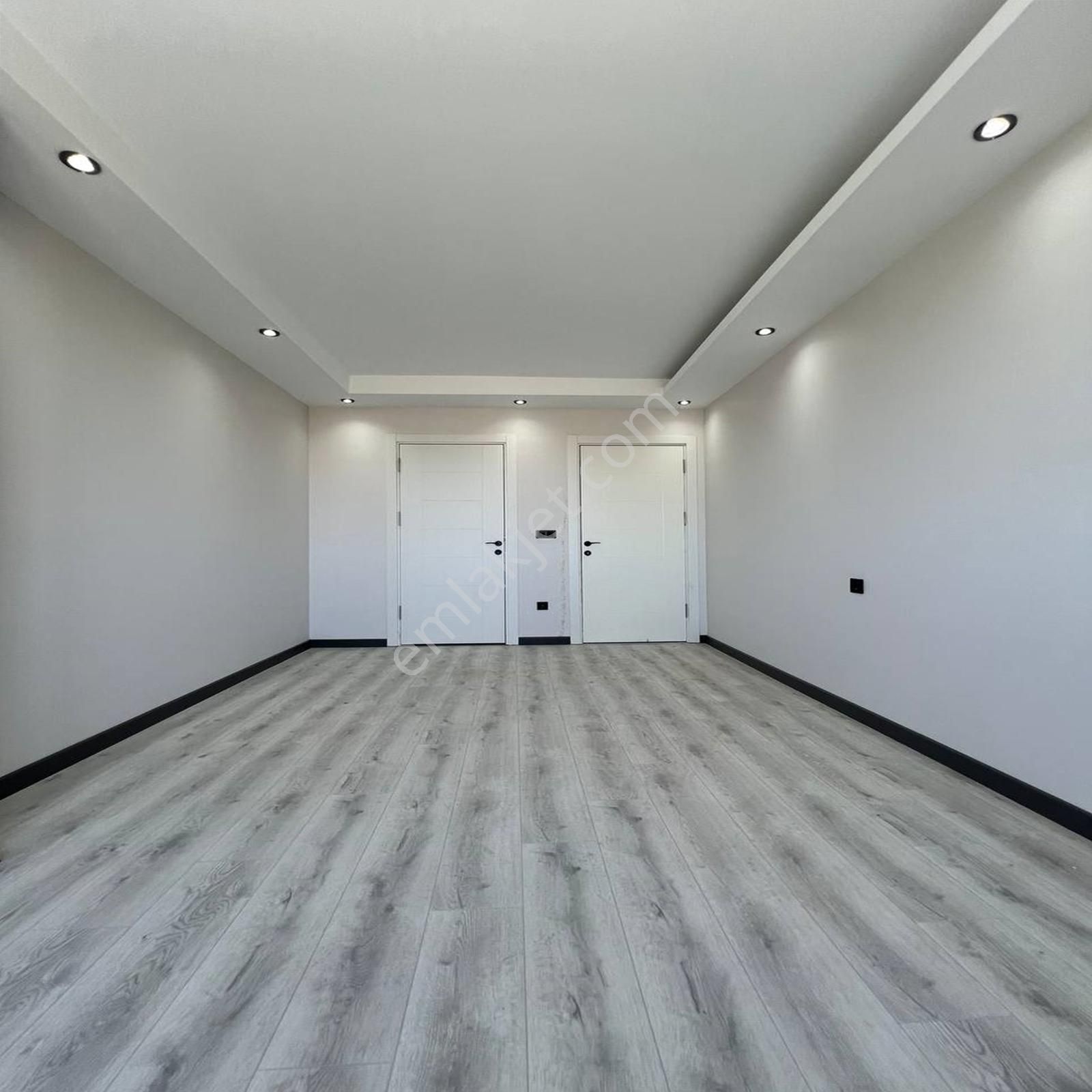 [güzel City]butik Site Konforu-kapalı Otoparklı-çift Balkonlu Ev - Görsel 12