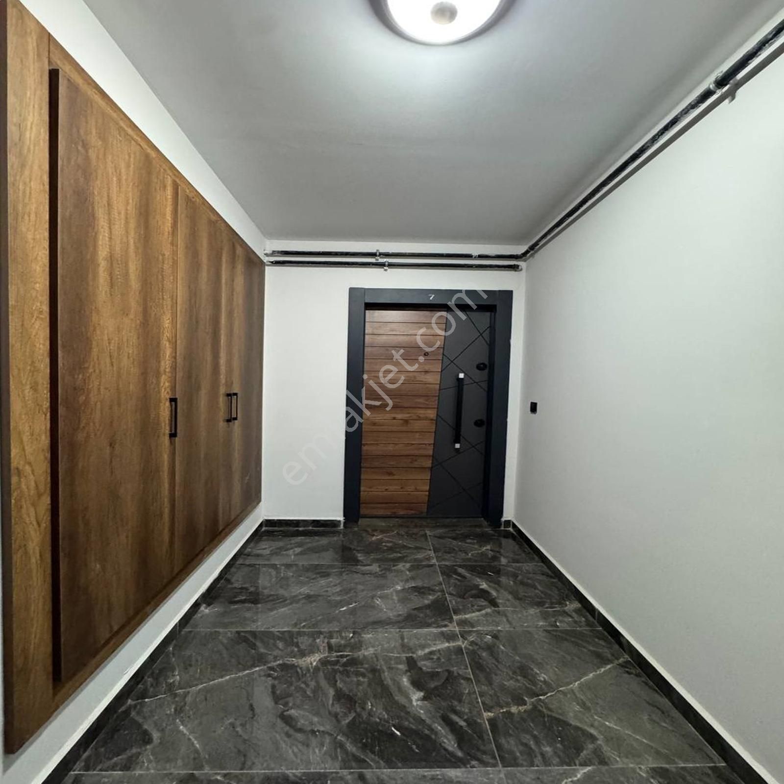 [güzel City]butik Site Konforu-kapalı Otoparklı-çift Balkonlu Ev - Görsel 17