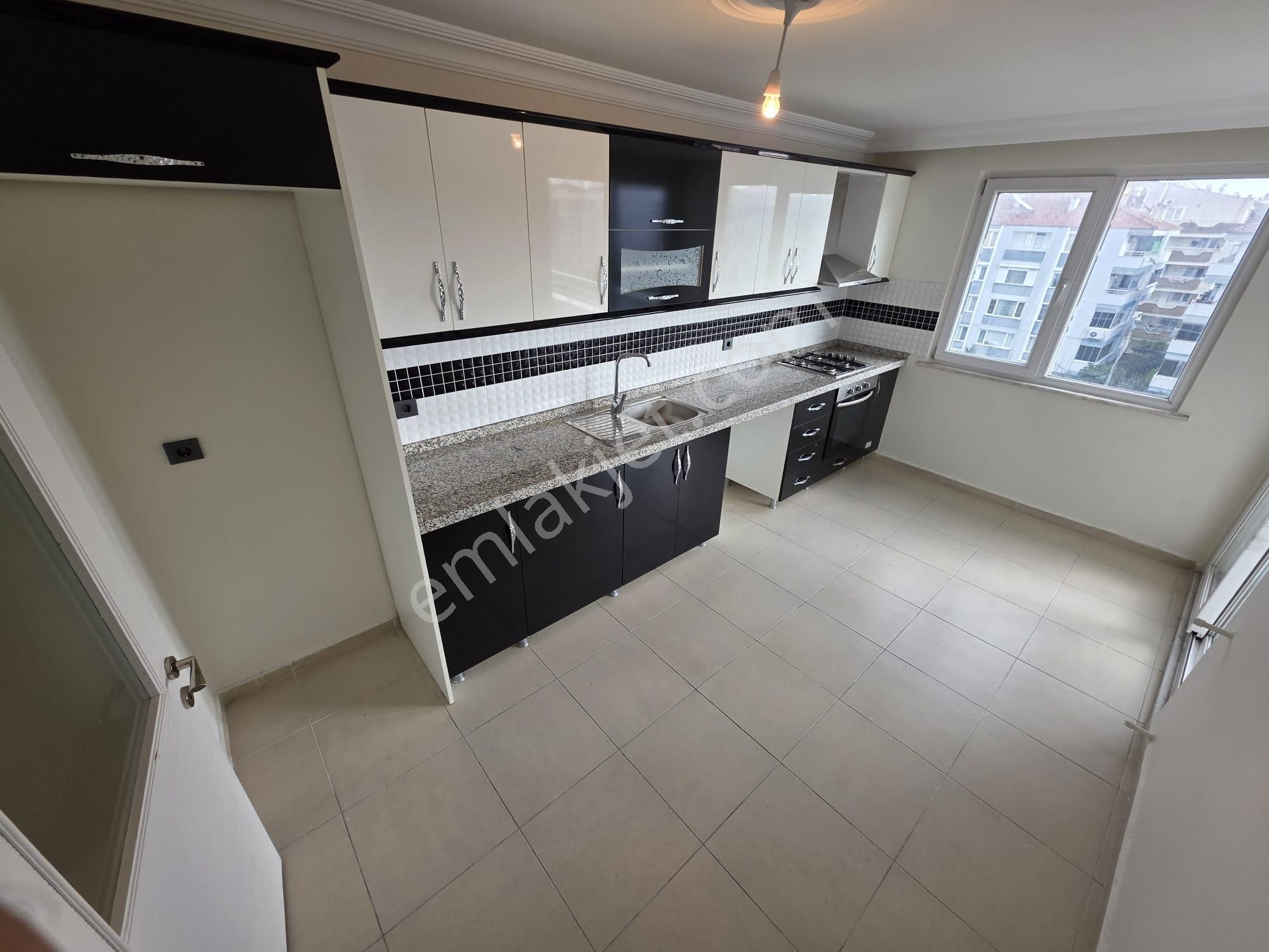Irmaksudan Akçay Da Asansörlü Ayrı Mutfak Cift Balkon 3+1 Daire - Görsel 13
