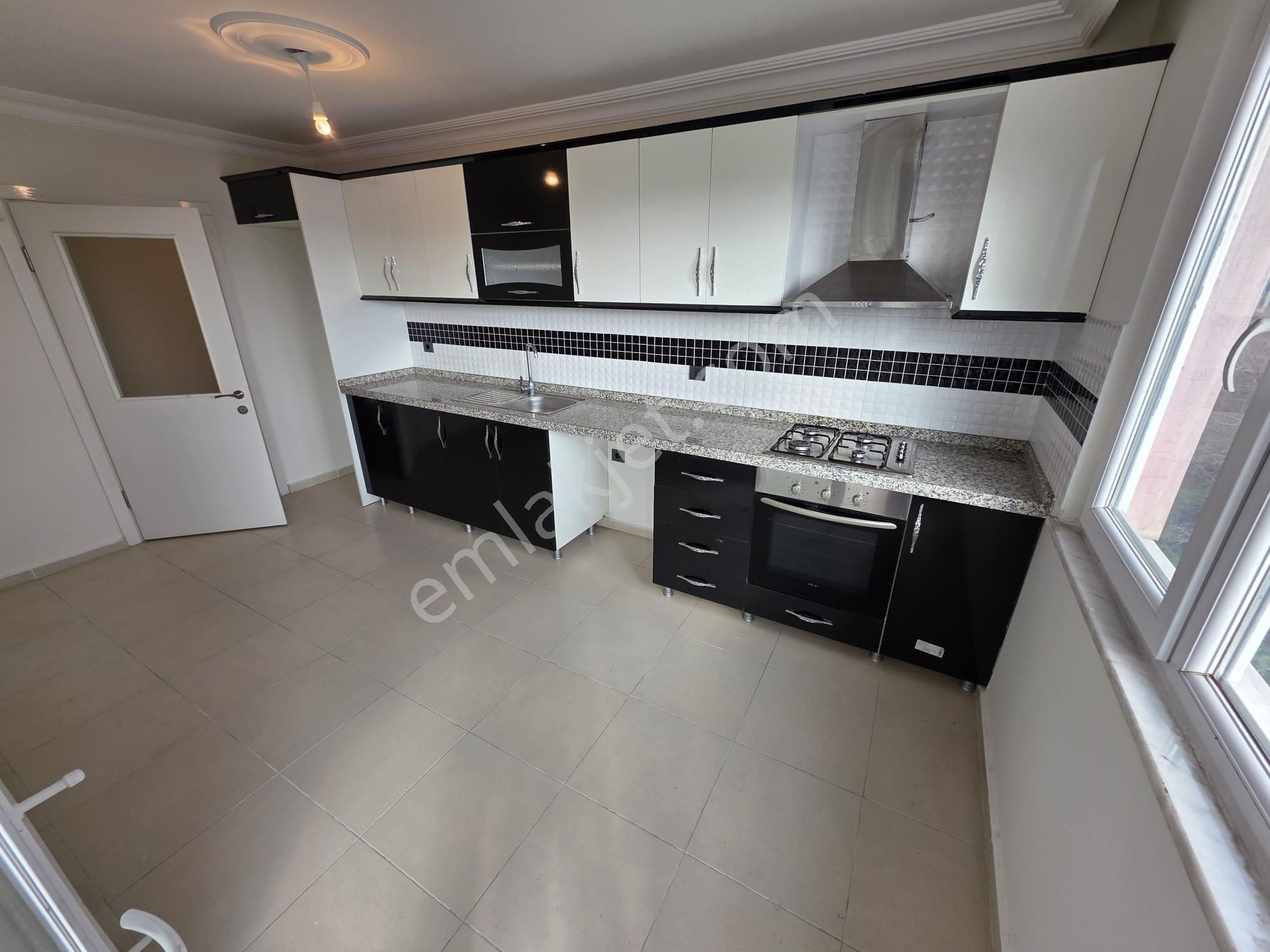 Irmaksudan Akçay Da Asansörlü Ayrı Mutfak Cift Balkon 3+1 Daire - Görsel 2