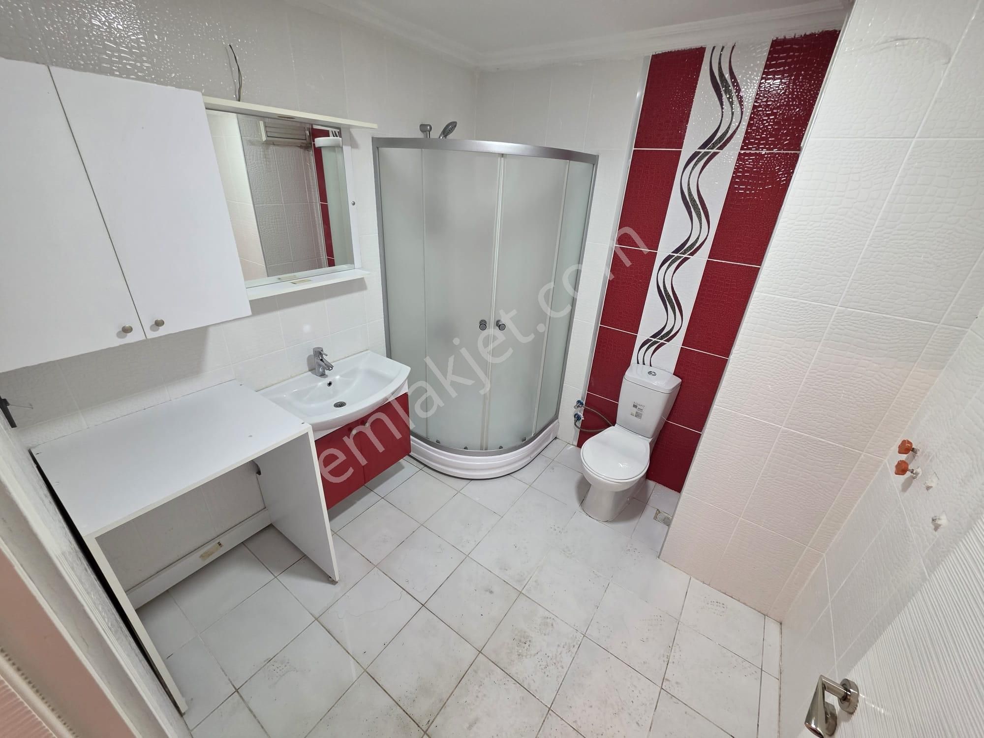 Irmaksudan Akçay Da Asansörlü Ayrı Mutfak Cift Balkon 3+1 Daire - Görsel 17
