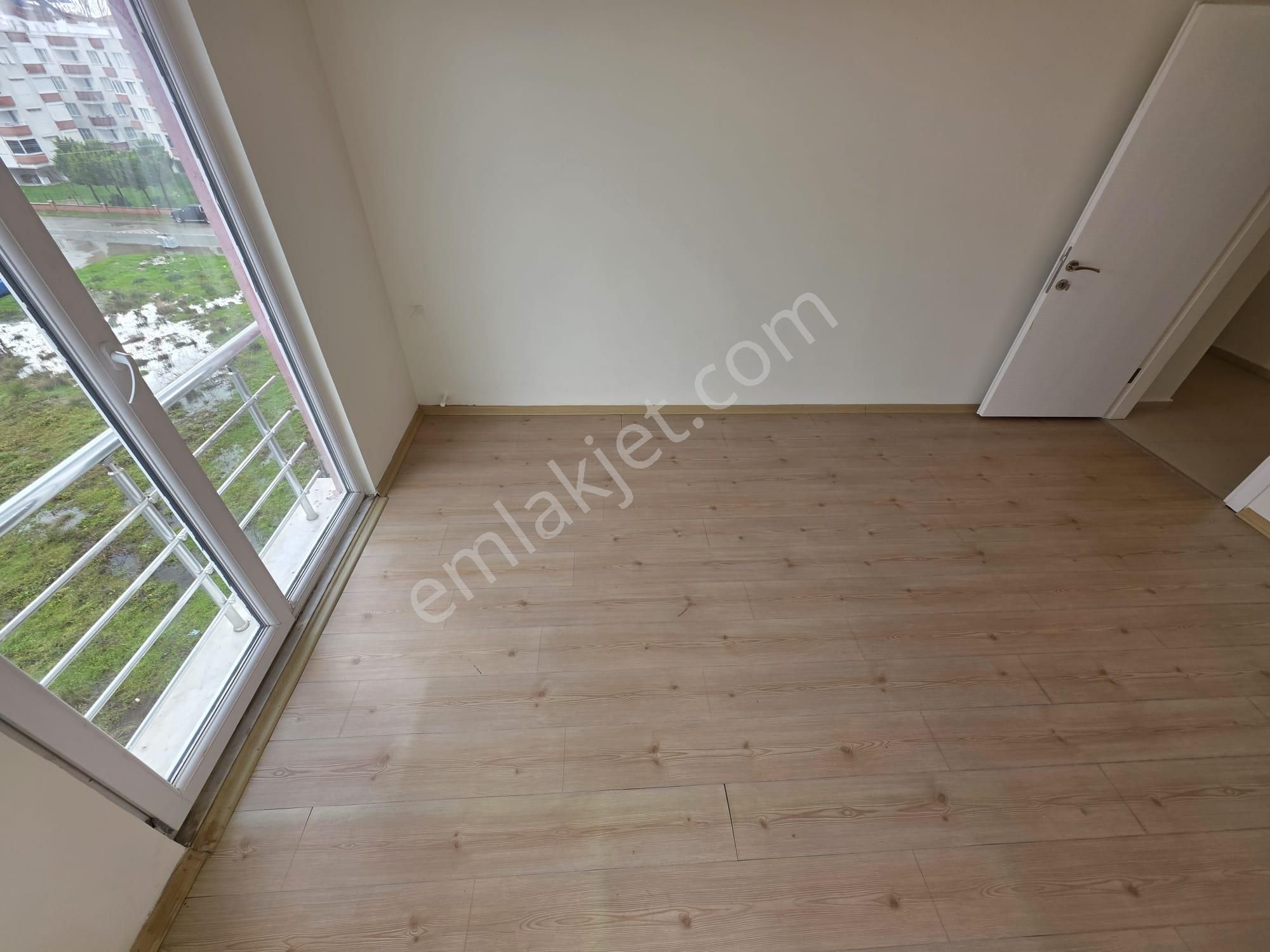 Irmaksudan Akçay Da Asansörlü Ayrı Mutfak Cift Balkon 3+1 Daire - Görsel 28