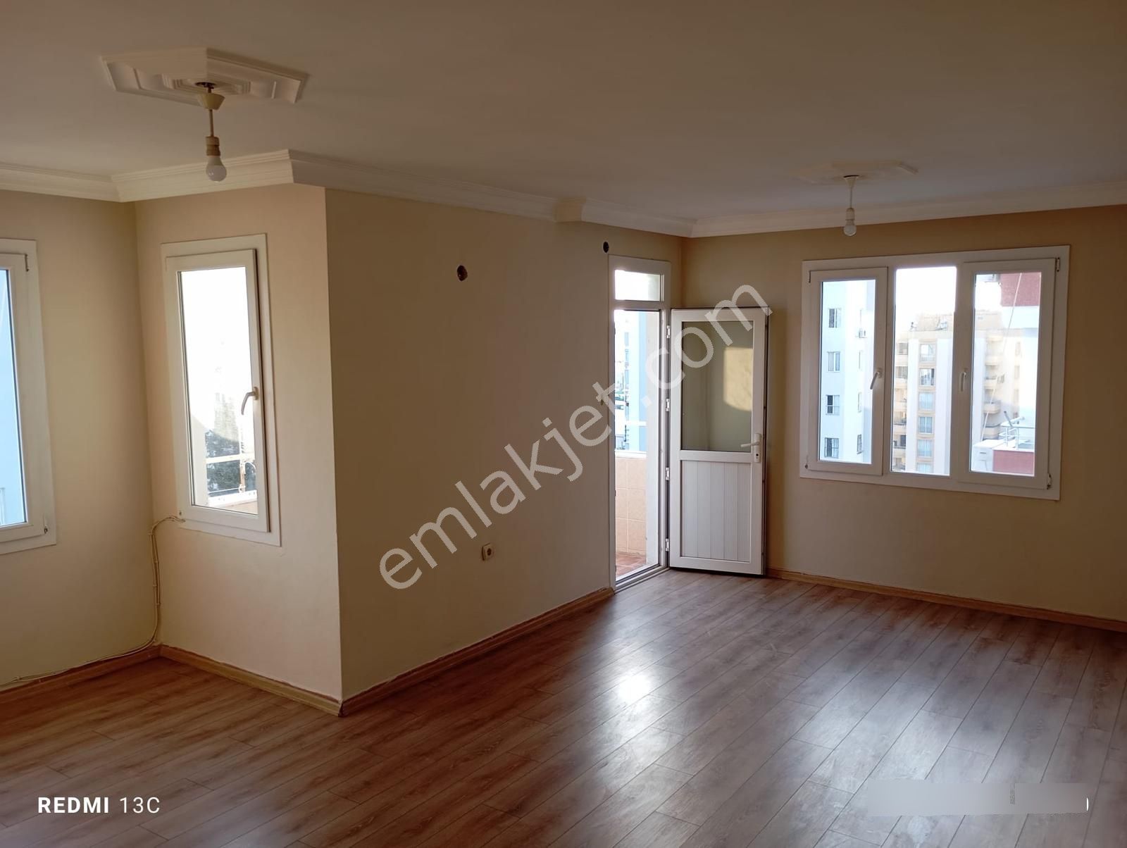 Adana Çukurova Huzurevlerinde 3+1 Kiralık Türkmenbaşına Yakın Marketlere Yakın Konumda