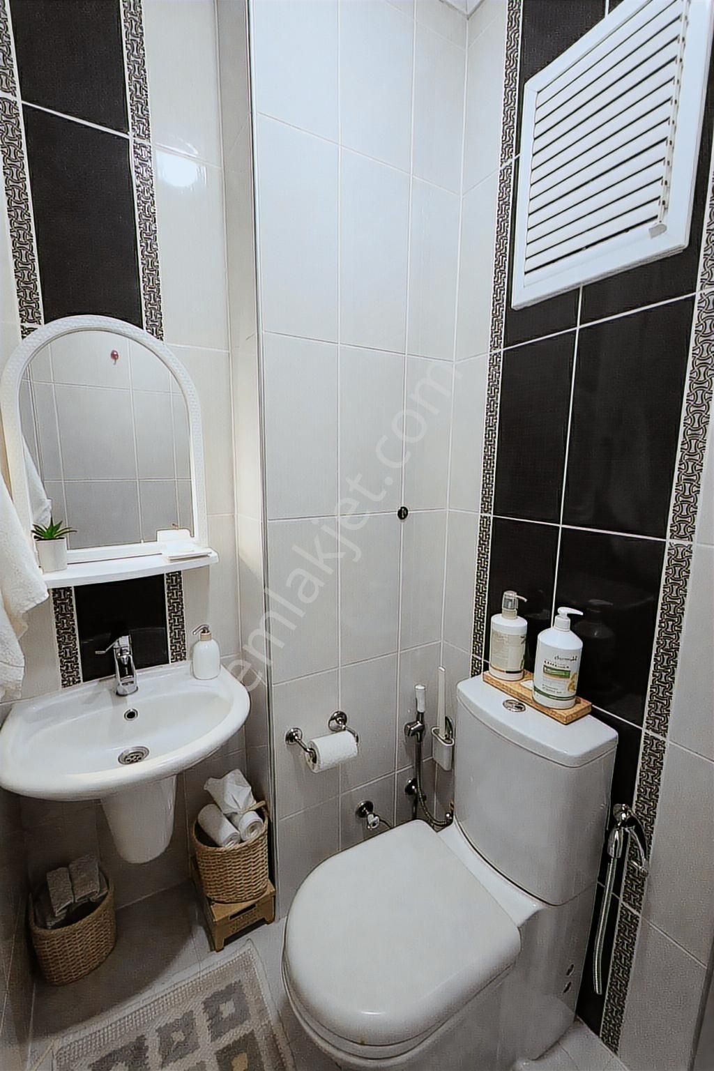 Buluttan Satılık Paşakonakta Bahçeli 3+1 Açıklamaya Dikkat - Görsel 5