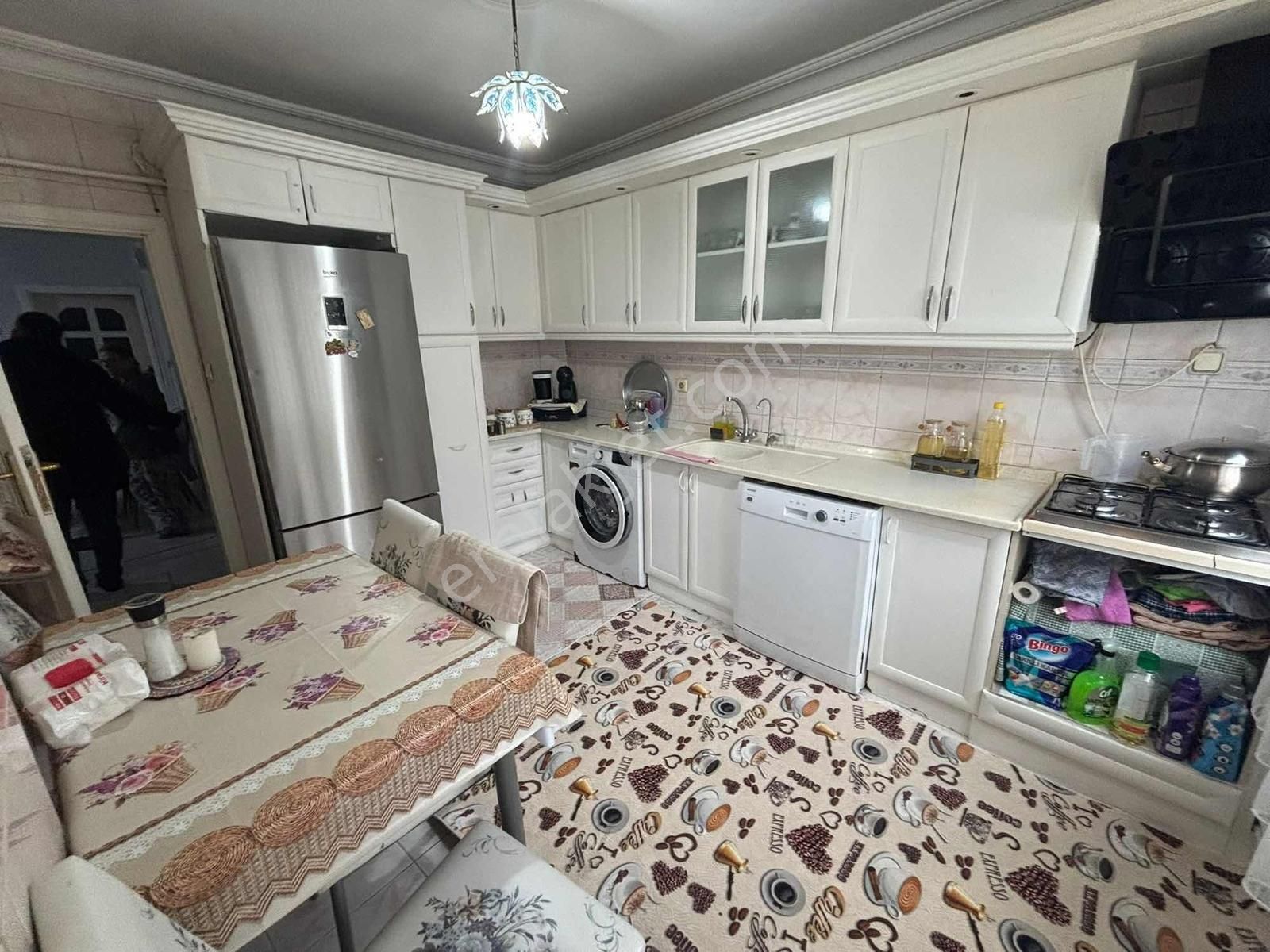 Sefaköy Söğütlüçesme Mahallesinde 2+1 Güney Cephe - Görsel 12