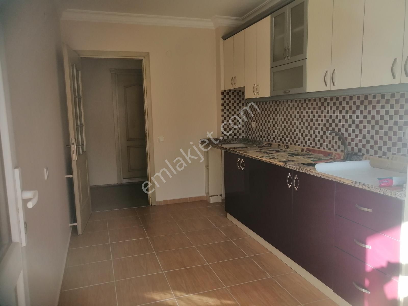Buca Fırat Mahallesinde Kiralık 130m2 3+1 Köşe Daire - Görsel 7