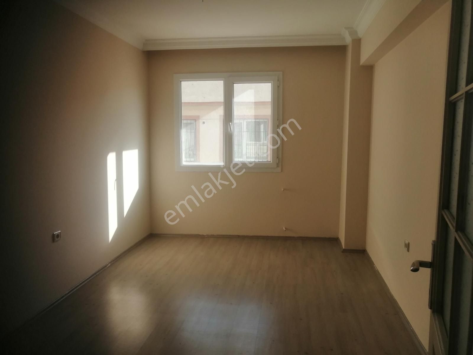 Buca Fırat Mahallesinde Kiralık 130m2 3+1 Köşe Daire - Görsel 3