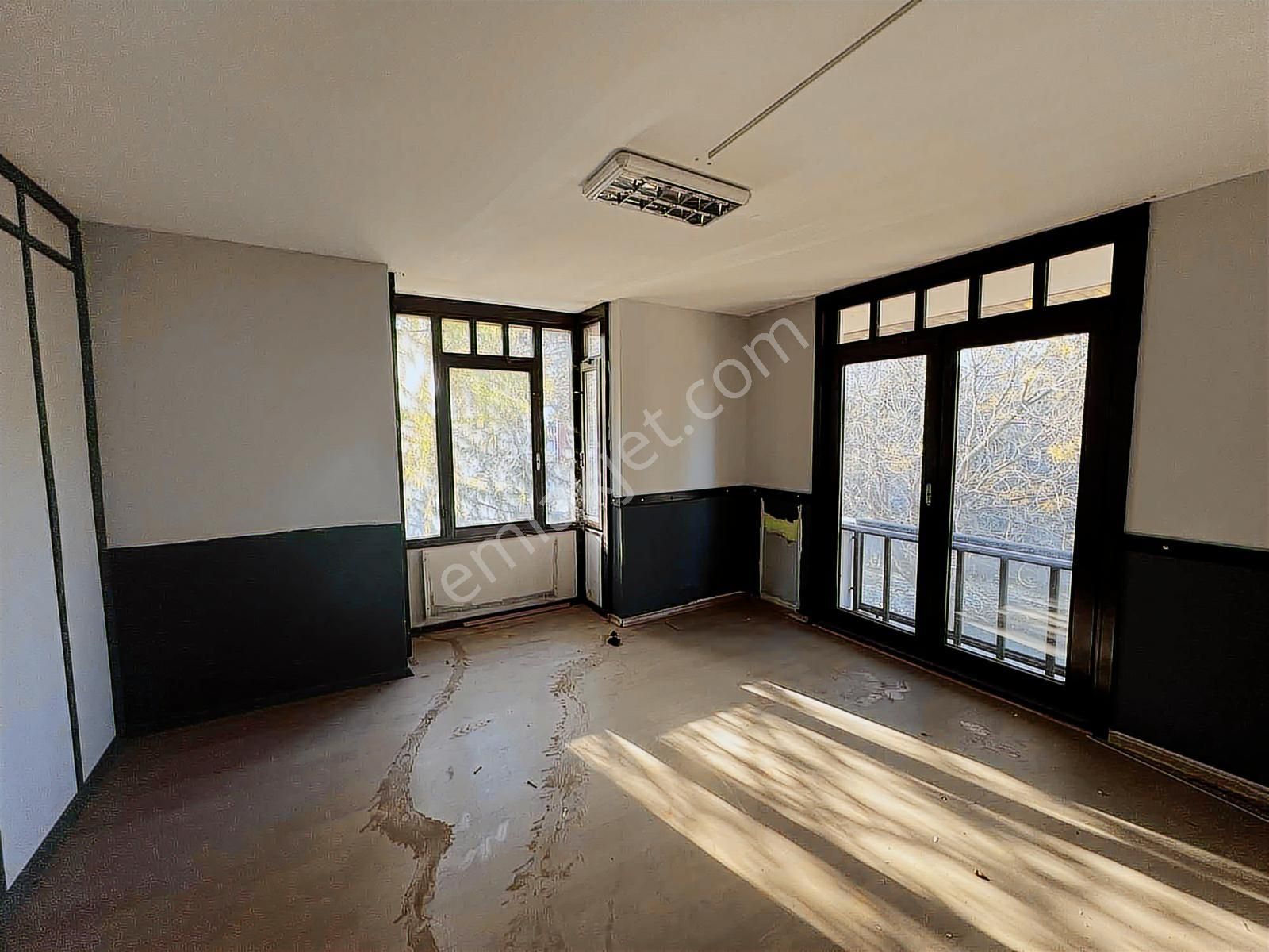 Bahçeşehir Merkezde Çınar Adası Satılık Köşe Villa - Görsel 6