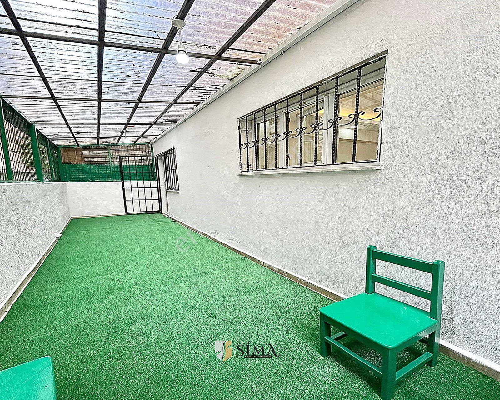 Metrobüse Yakın Krediye Uygun İskanlı Bahçe Kullanımlı Dekorlu 2+1 Satılık Daire - Görsel 24