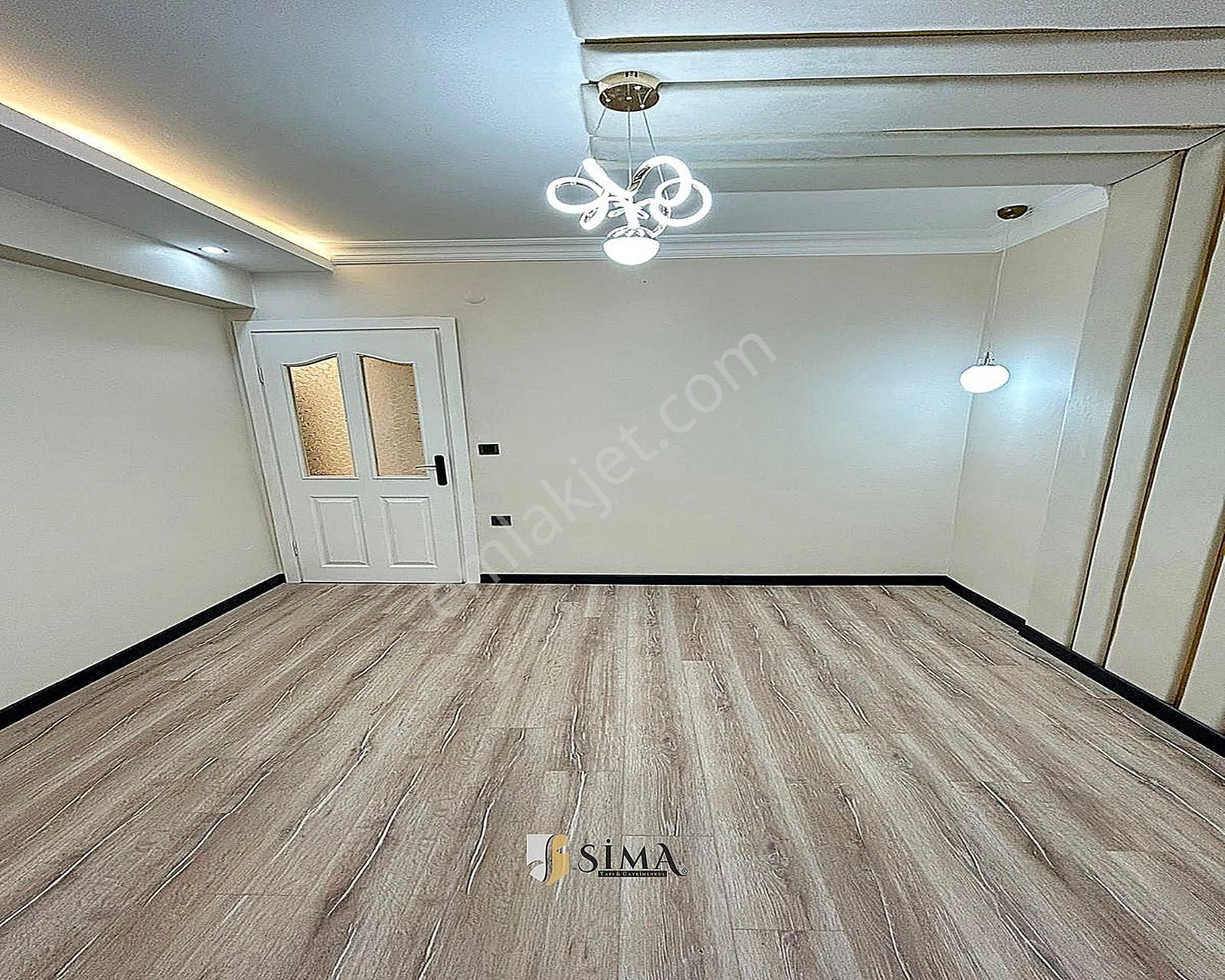 Metrobüse Yakın Krediye Uygun İskanlı Bahçe Kullanımlı Dekorlu 2+1 Satılık Daire - Görsel 30