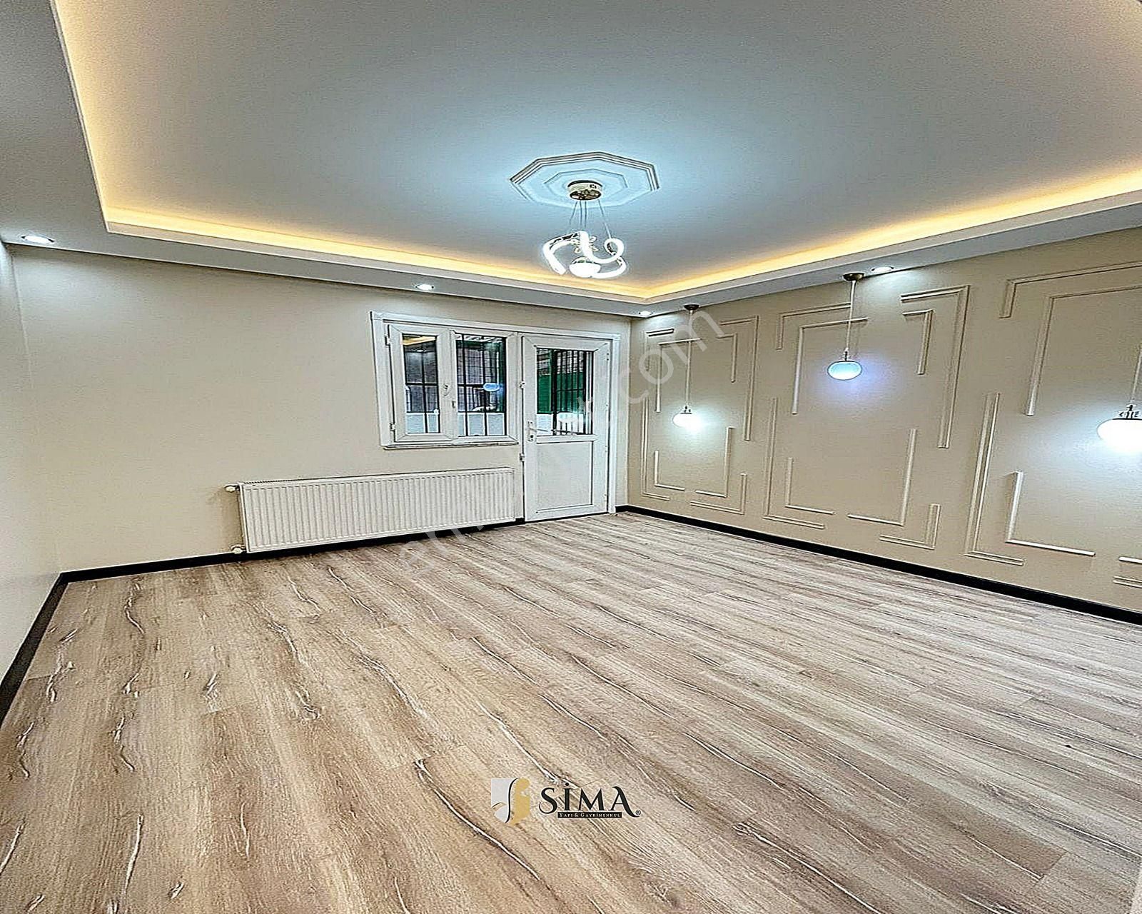 Metrobüse Yakın Krediye Uygun İskanlı Bahçe Kullanımlı Dekorlu 2+1 Satılık Daire - Görsel 26