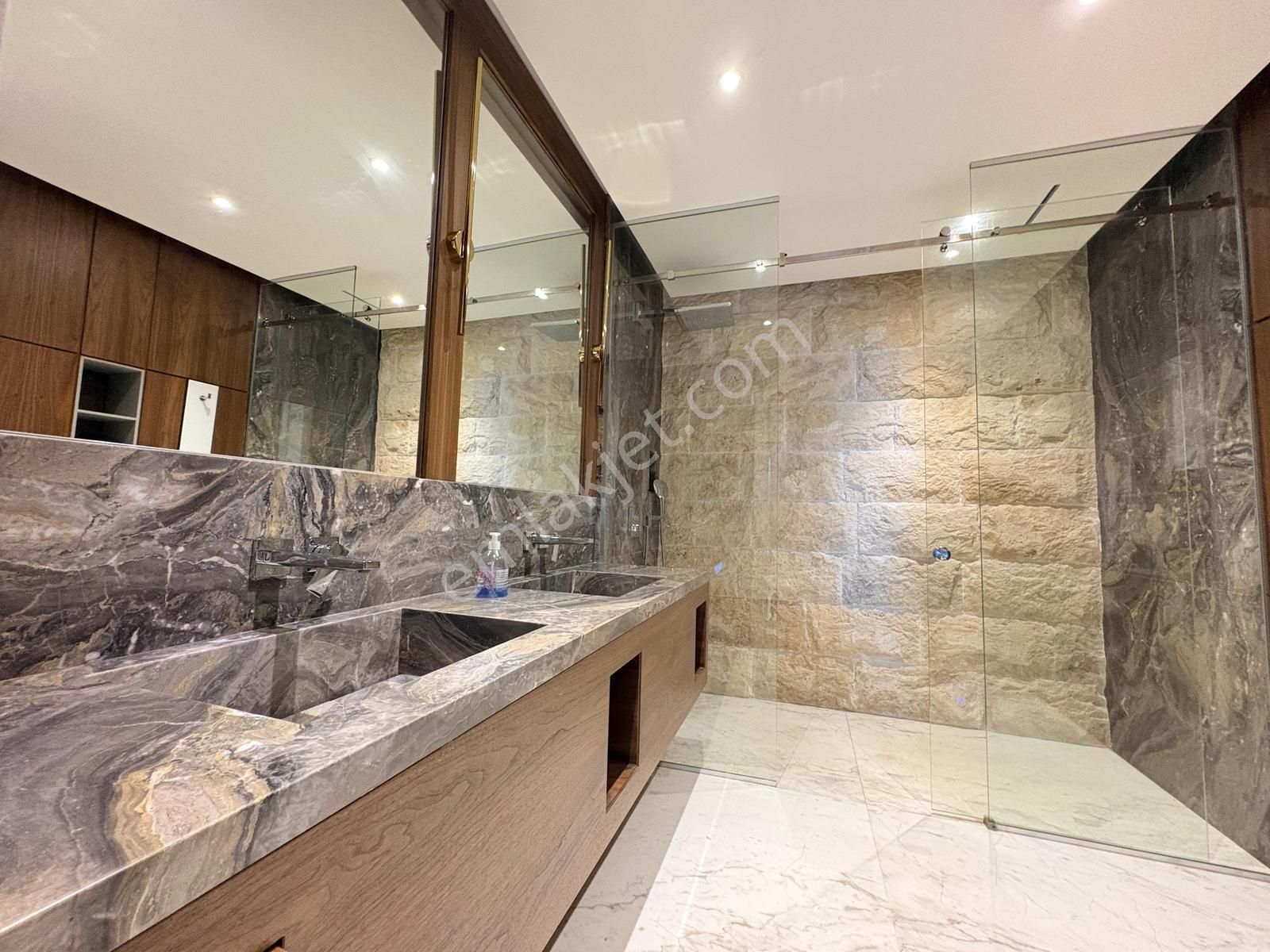 Bodrum Yalıkavak'ta Satılık Deniz Manzaralı Malikane - Görsel 2