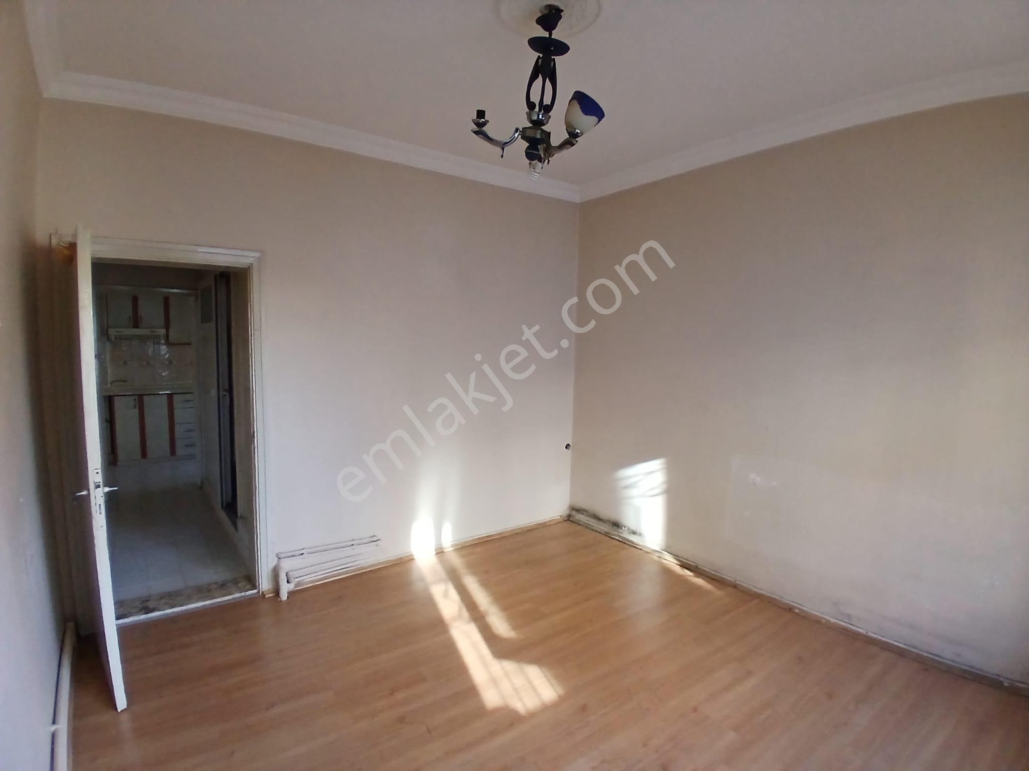 Nasreddin Emlaktan Jandarma Civarı Satılık Daire - Görsel 3