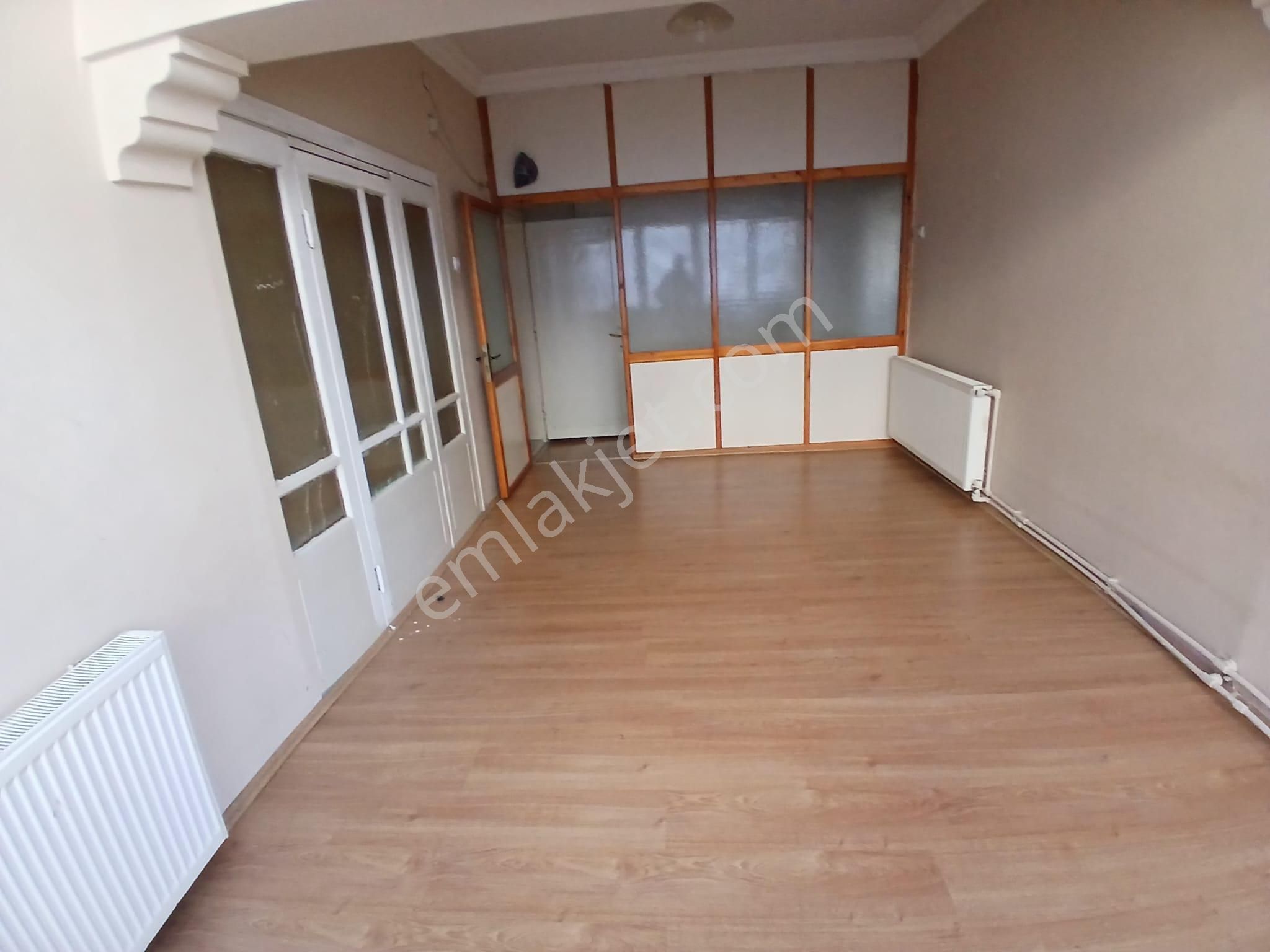 Nasreddin Emlaktan Jandarma Civarı Satılık Daire - Görsel 4