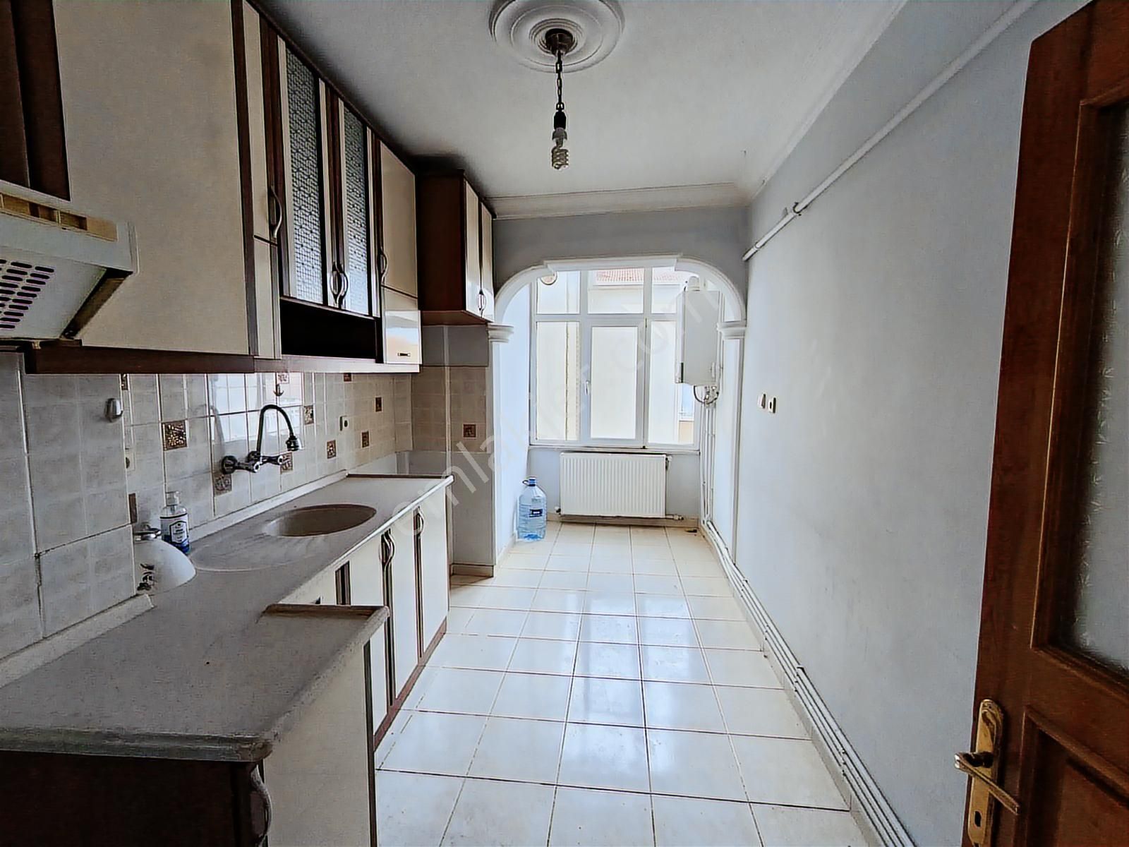 Kariyer'den Satılık Site İçi Arakt Daire - Görsel 20