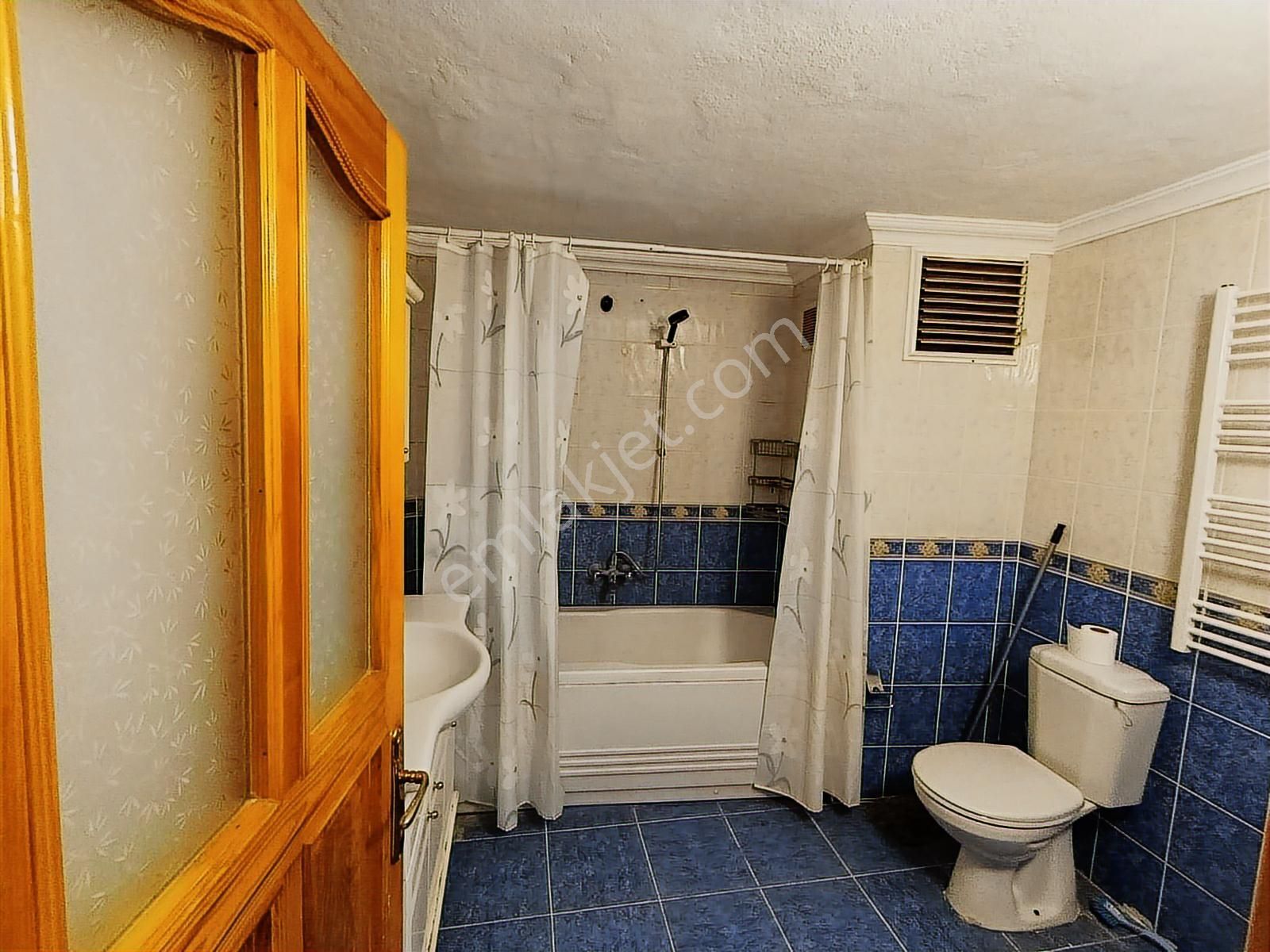 Kariyer'den Satılık Site İçi Arakt Daire - Görsel 4