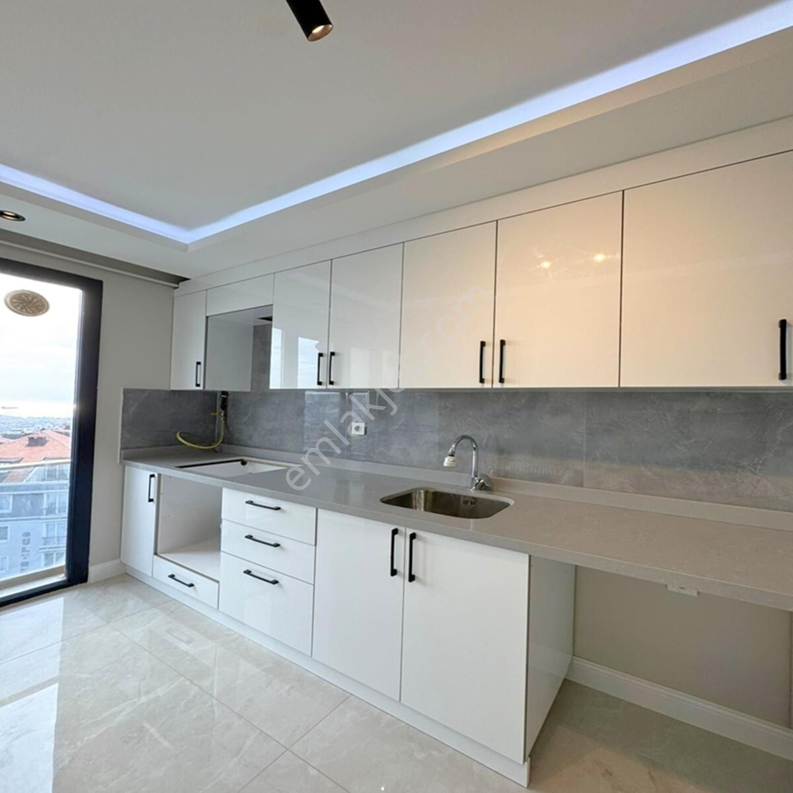 Her Odası Eşsiz Deniz Manzarasına Ayrı Açılan Tasarımlı Dubleks! - Görsel 13