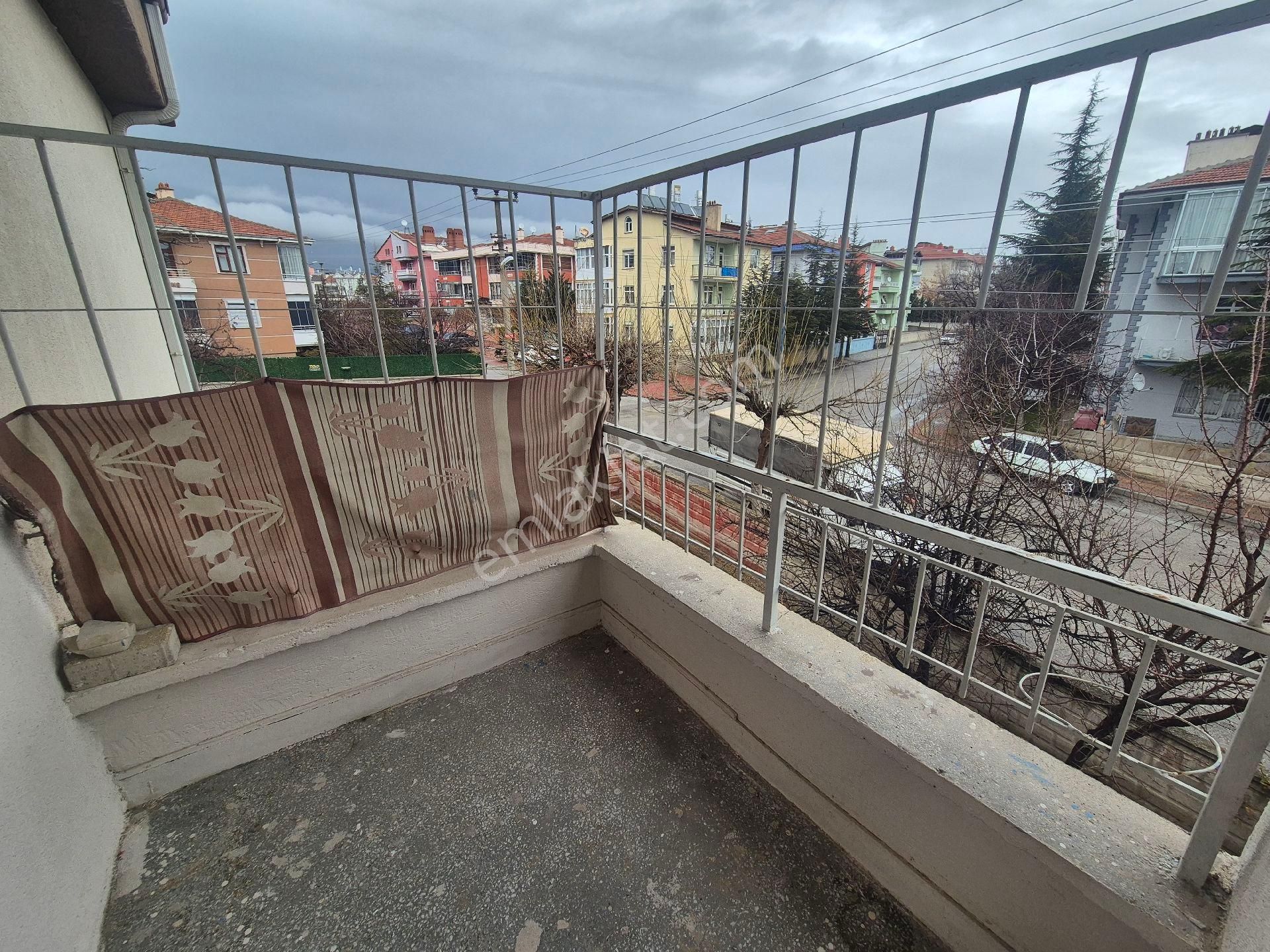 Orhan Gazi Den Kiralık 3+1 Kombili Daıre Sılle Yoluna Yürume Mesafesın De - Görsel 7