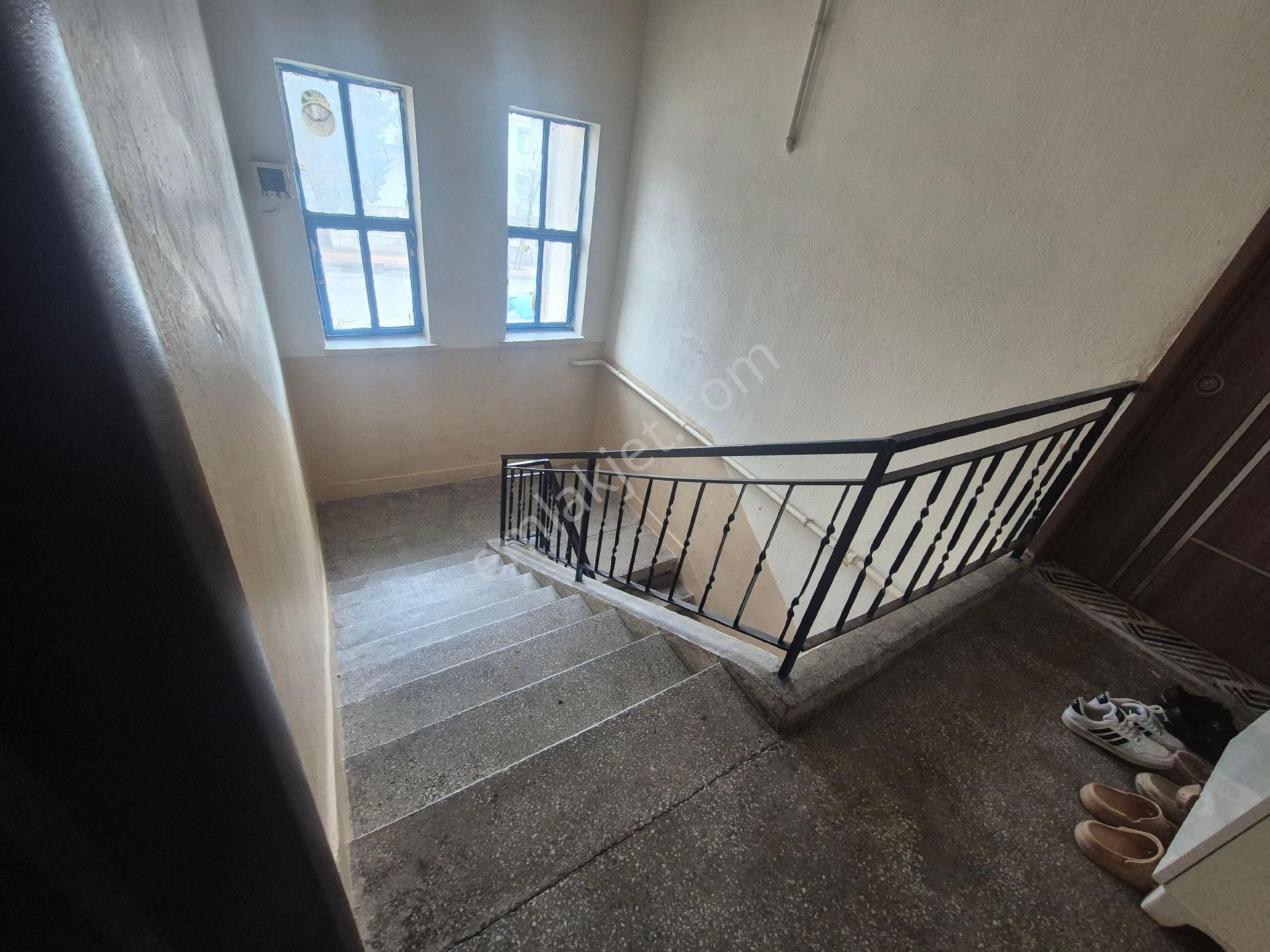 Orhan Gazi Den Kiralık 3+1 Kombili Daıre Sılle Yoluna Yürume Mesafesın De - Görsel 5