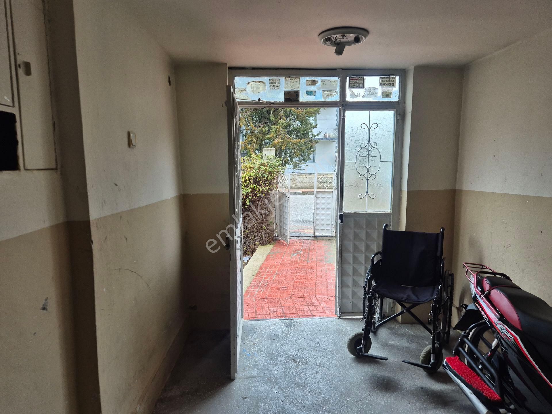Orhan Gazi Den Kiralık 3+1 Kombili Daıre Sılle Yoluna Yürume Mesafesın De - Görsel 3