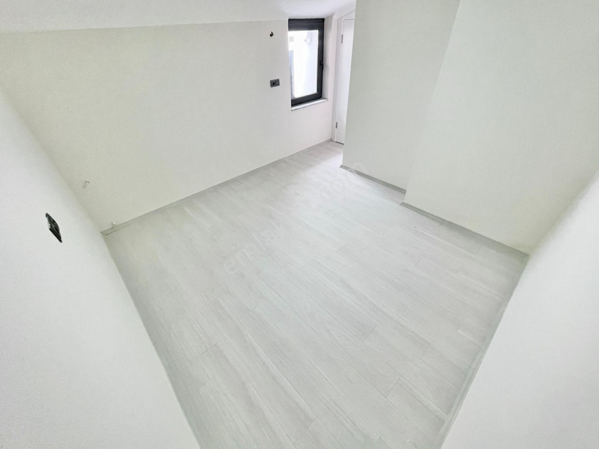 Sadece Berkay Demirel'den Altınkumda Sıfır Site İçi Ayrı Mutfak 4+1 Dubleks - Görsel 33