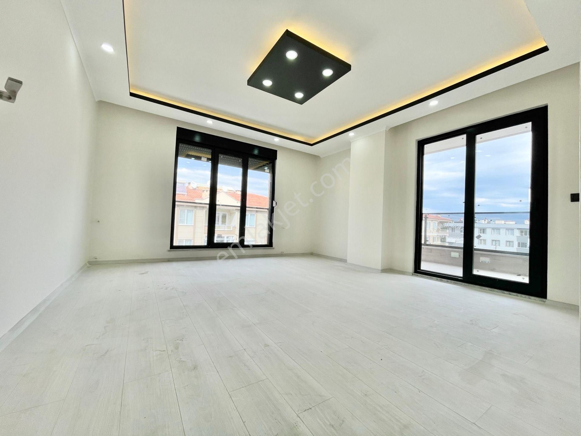 Sadece Berkay Demirel'den Altınkumda Sıfır Site İçi Ayrı Mutfak 4+1 Dubleks - Görsel 10