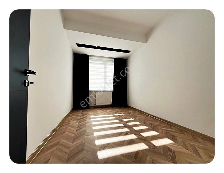 Yenikent Emlak'tan 3,5+1 Ultra Lüx Geniş Gösterişli Daire - Görsel 3