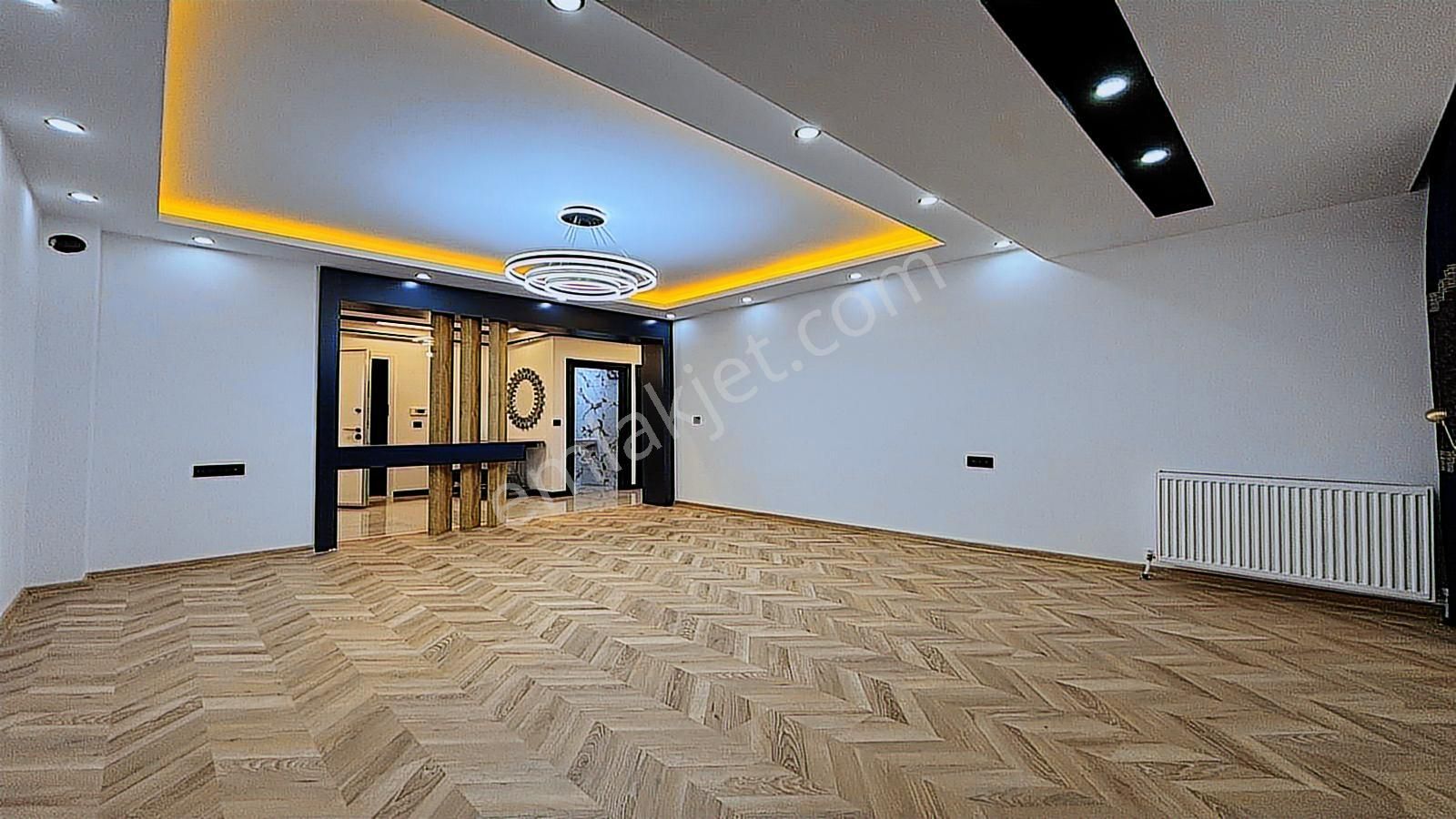 Yenikent Emlak'tan 3,5+1 Ultra Lüx Geniş Gösterişli Daire - Görsel 32