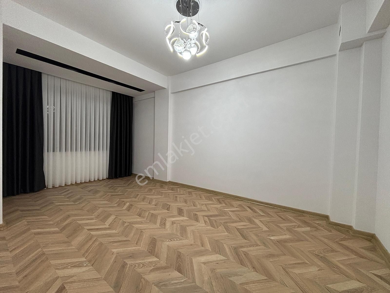 Yenikent Emlak'tan 3,5+1 Ultra Lüx Geniş Gösterişli Daire - Görsel 34