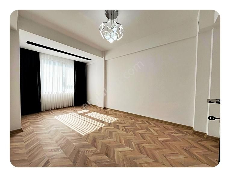 Yenikent Emlak'tan 3,5+1 Ultra Lüx Geniş Gösterişli Daire - Görsel 21