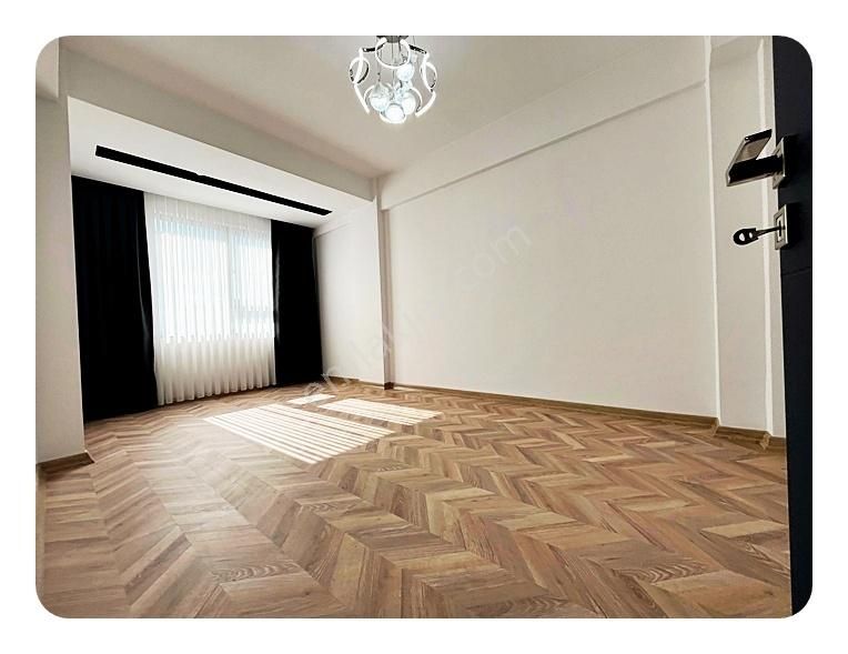 Yenikent Emlak'tan 3,5+1 Ultra Lüx Geniş Gösterişli Daire - Görsel 13