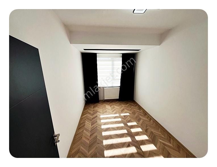 Yenikent Emlak'tan 3,5+1 Ultra Lüx Geniş Gösterişli Daire - Görsel 33