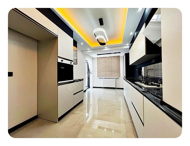 Yenikent Emlak'tan 3,5+1 Ultra Lüx Geniş Gösterişli Daire - Görsel 18