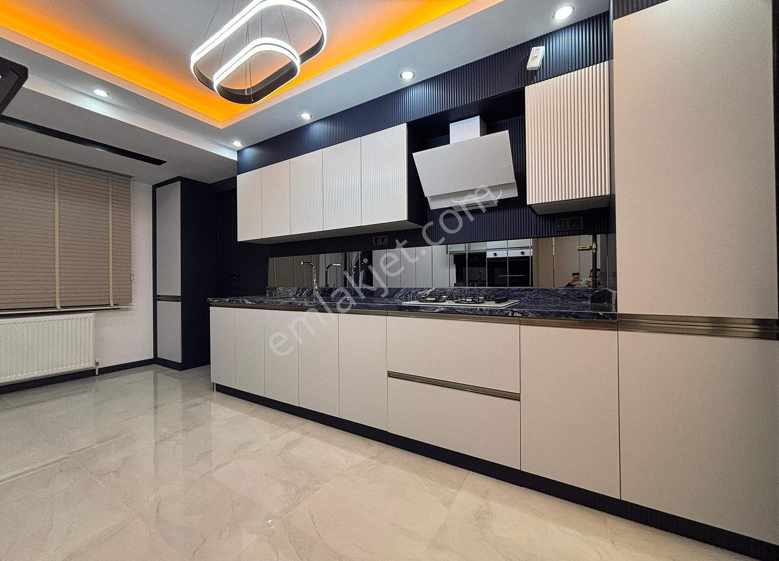 Yenikent Emlak'tan 3,5+1 Ultra Lüx Geniş Gösterişli Daire - Görsel 17