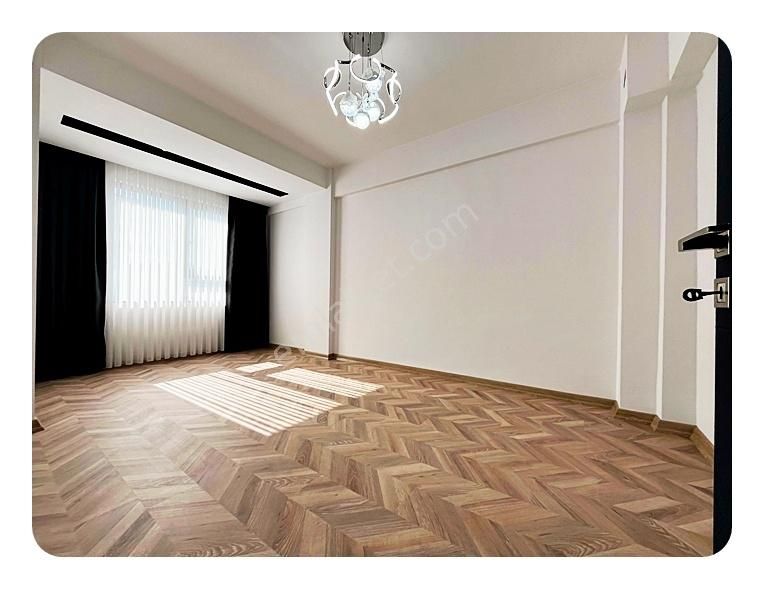 Yenikent Emlak'tan 3,5+1 Ultra Lüx Geniş Gösterişli Daire - Görsel 38