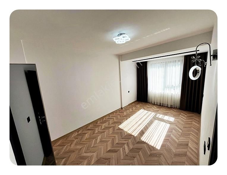 Yenikent Emlak'tan 3,5+1 Ultra Lüx Geniş Gösterişli Daire - Görsel 4