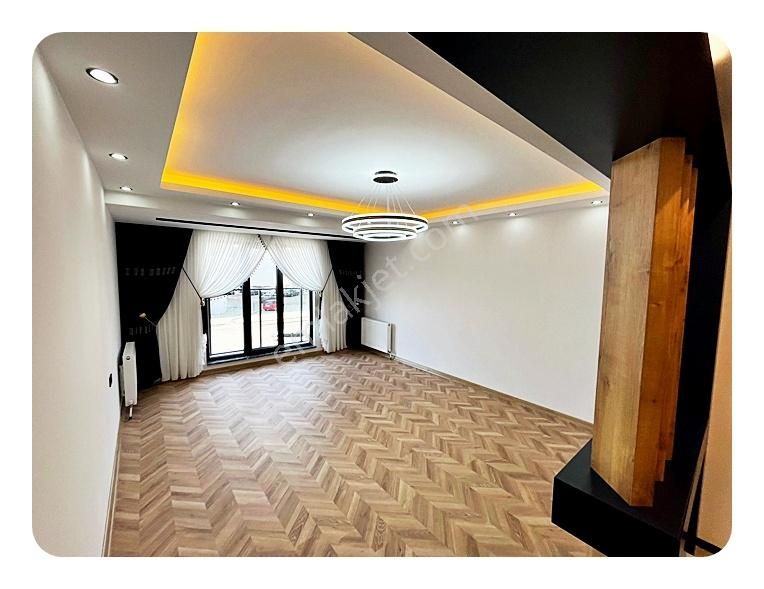 Yenikent Emlak'tan 3,5+1 Ultra Lüx Geniş Gösterişli Daire - Görsel 7