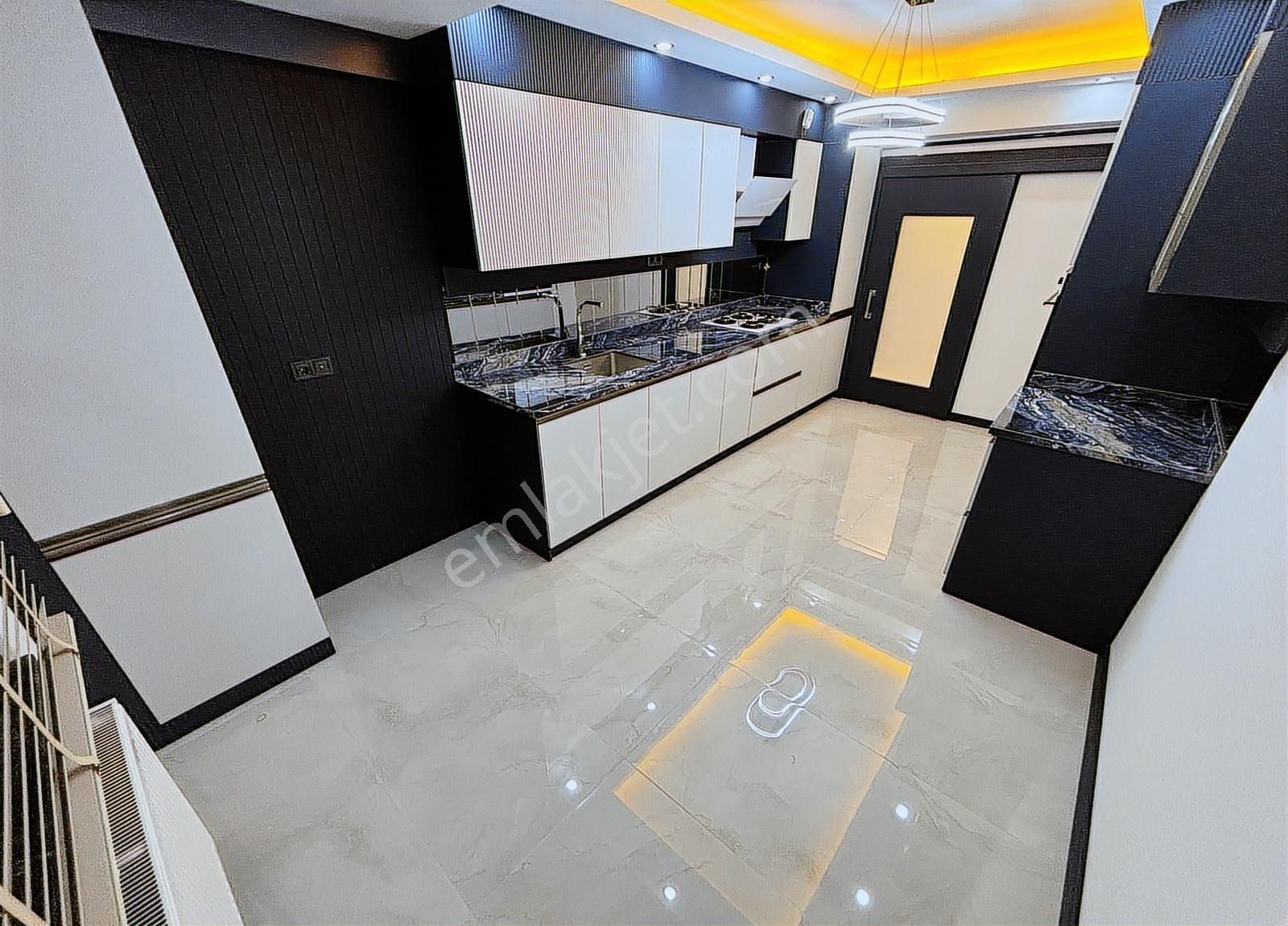 Yenikent Emlak'tan 3,5+1 Ultra Lüx Geniş Gösterişli Daire - Görsel 8