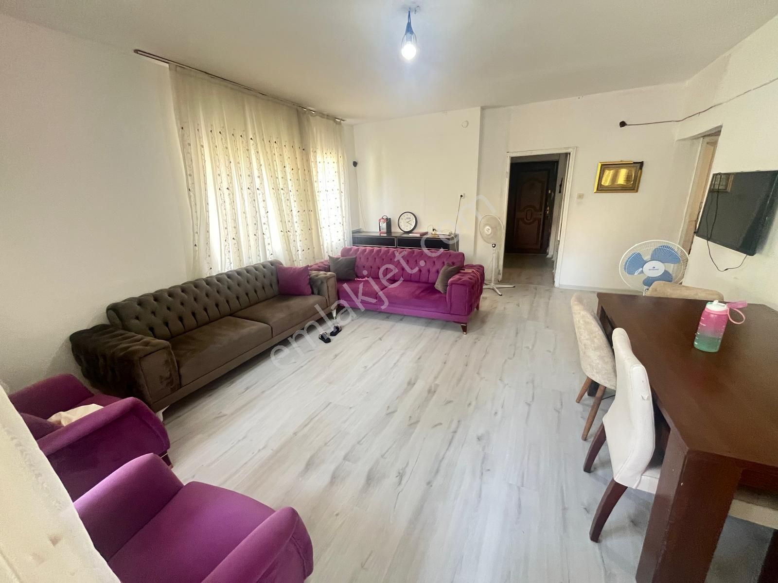 Prestij'den Hamidiye'de Ayrı Mutfak Geniş Oturumlu 2+1 Daire - Görsel 7